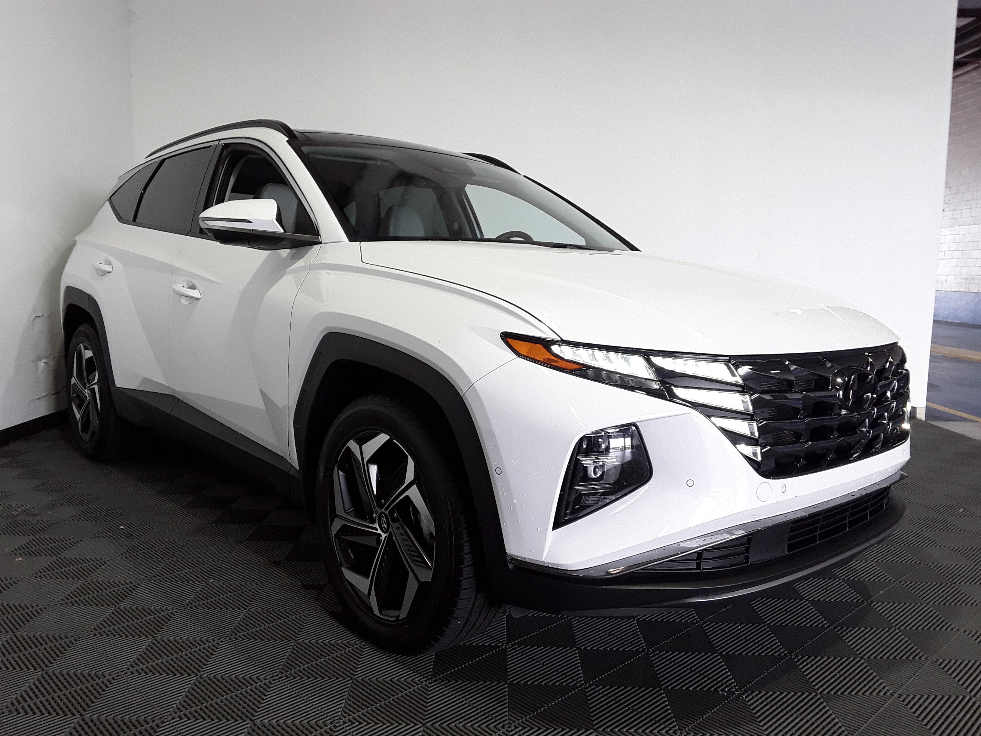 2023 Hyundai Tucson Hybrid Limited AWD