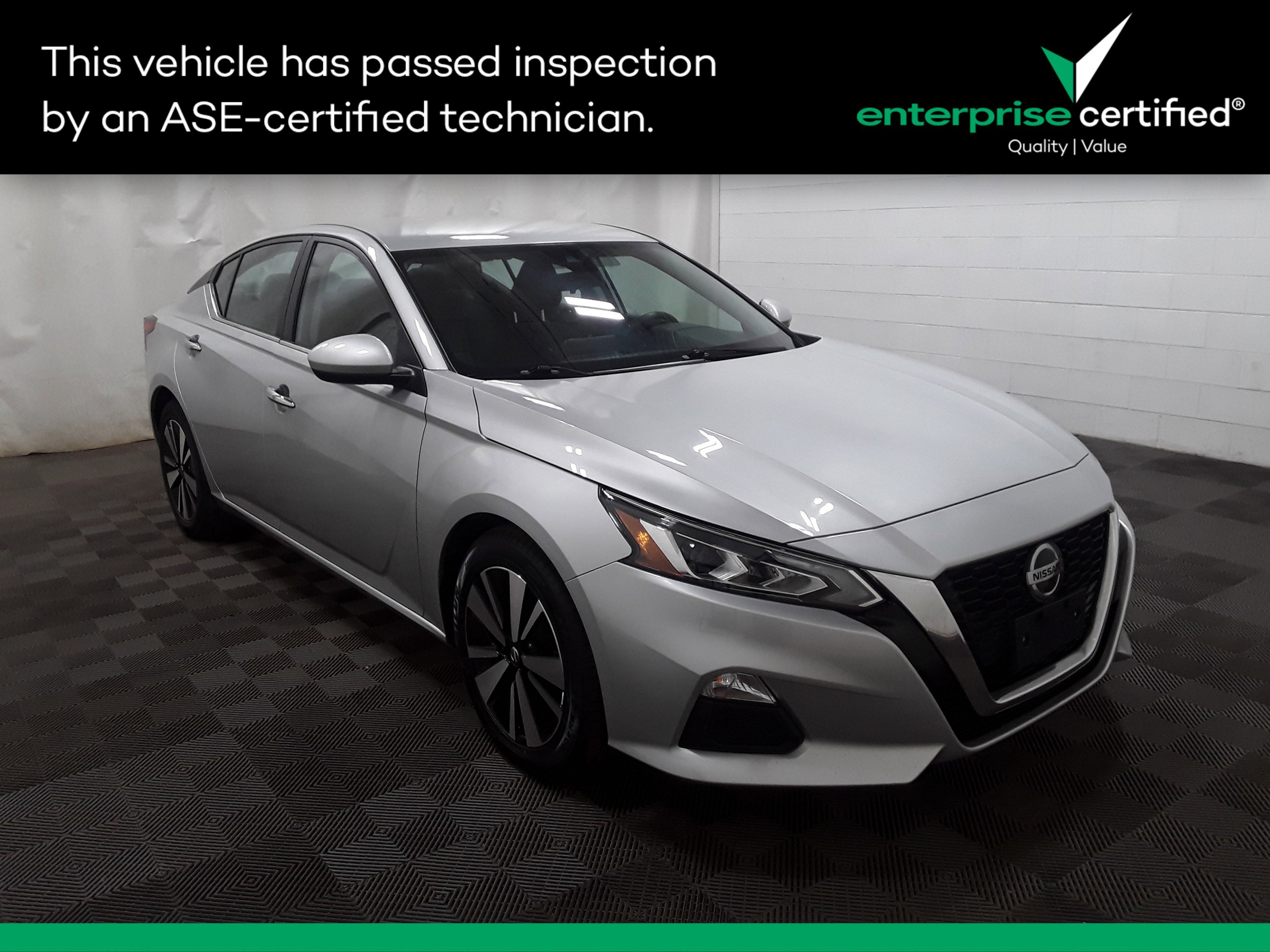 2022 Nissan Altima 2.5 SV Sedan