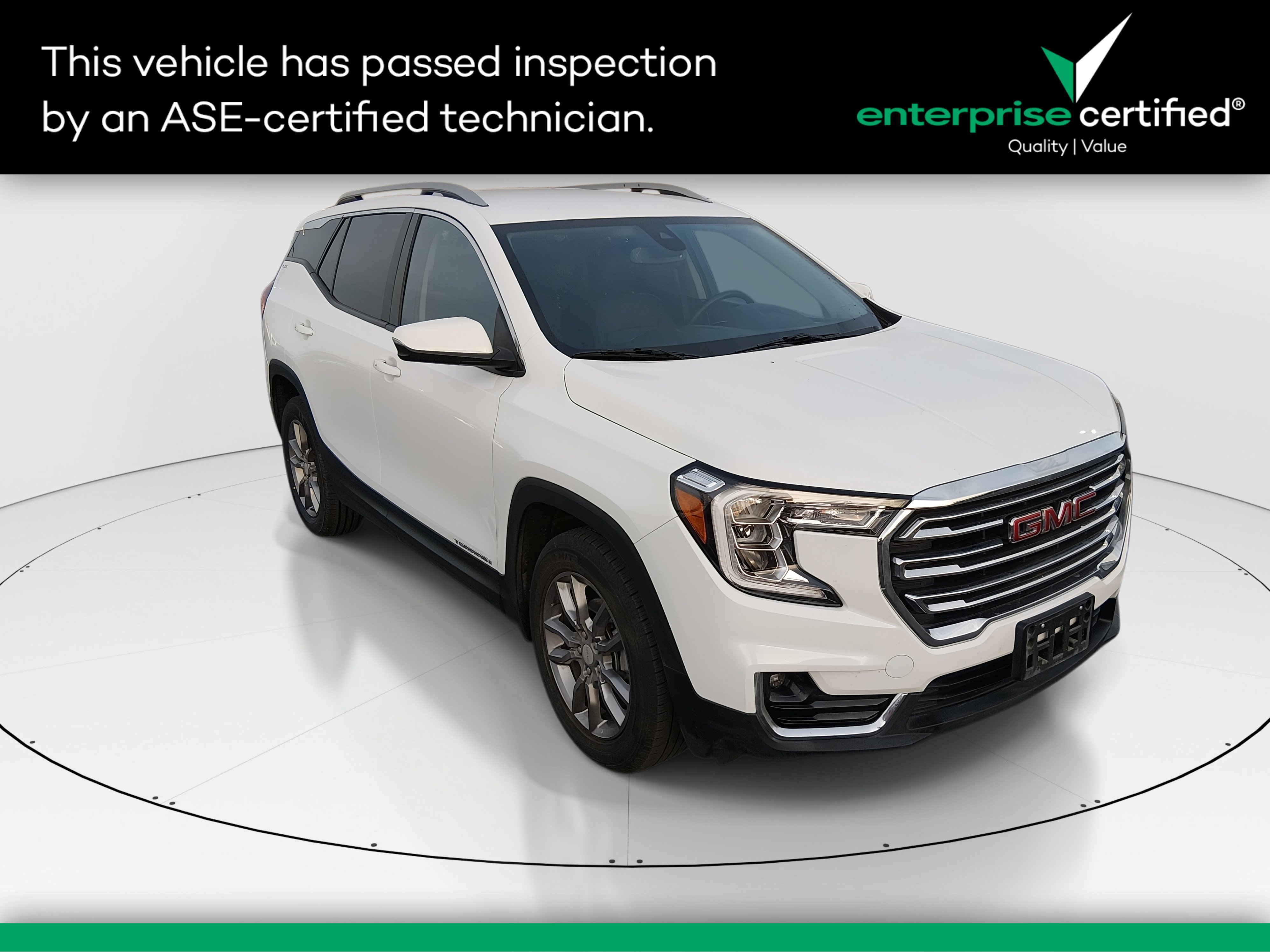 2024 GMC Terrain SLT's photo