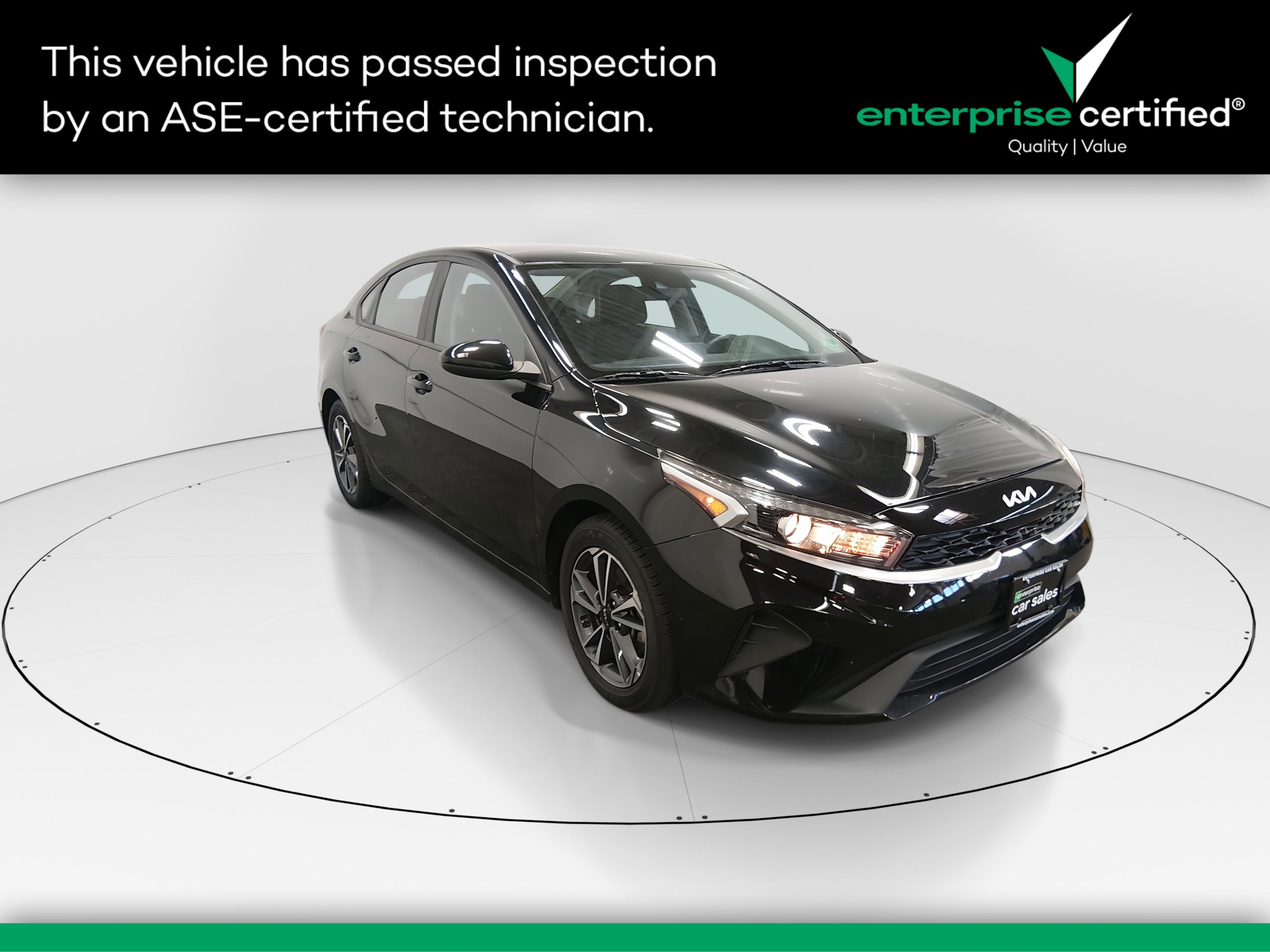 2023 Kia Forte LXS's photo