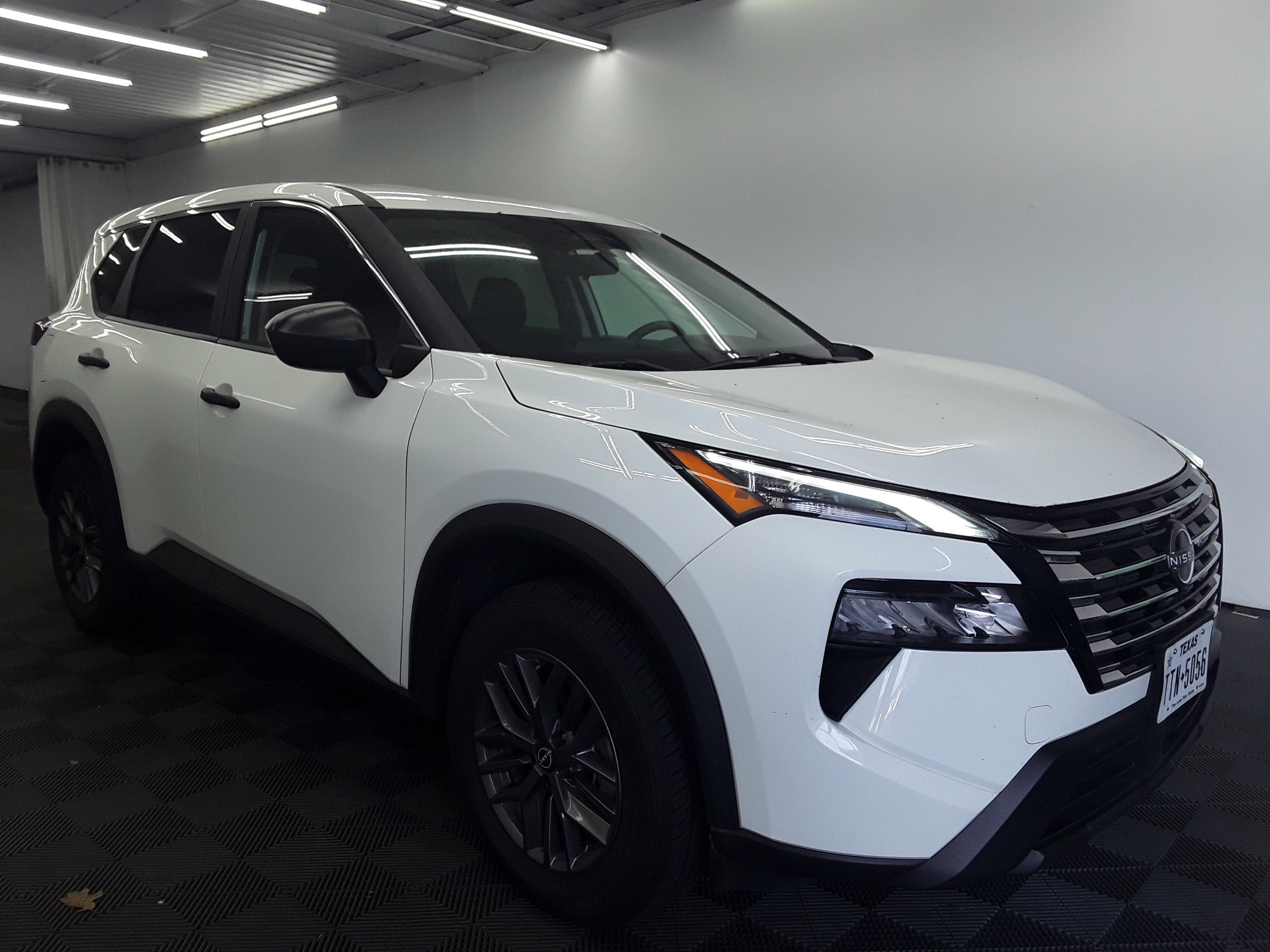 Used 2024 Nissan Rogue FWD S