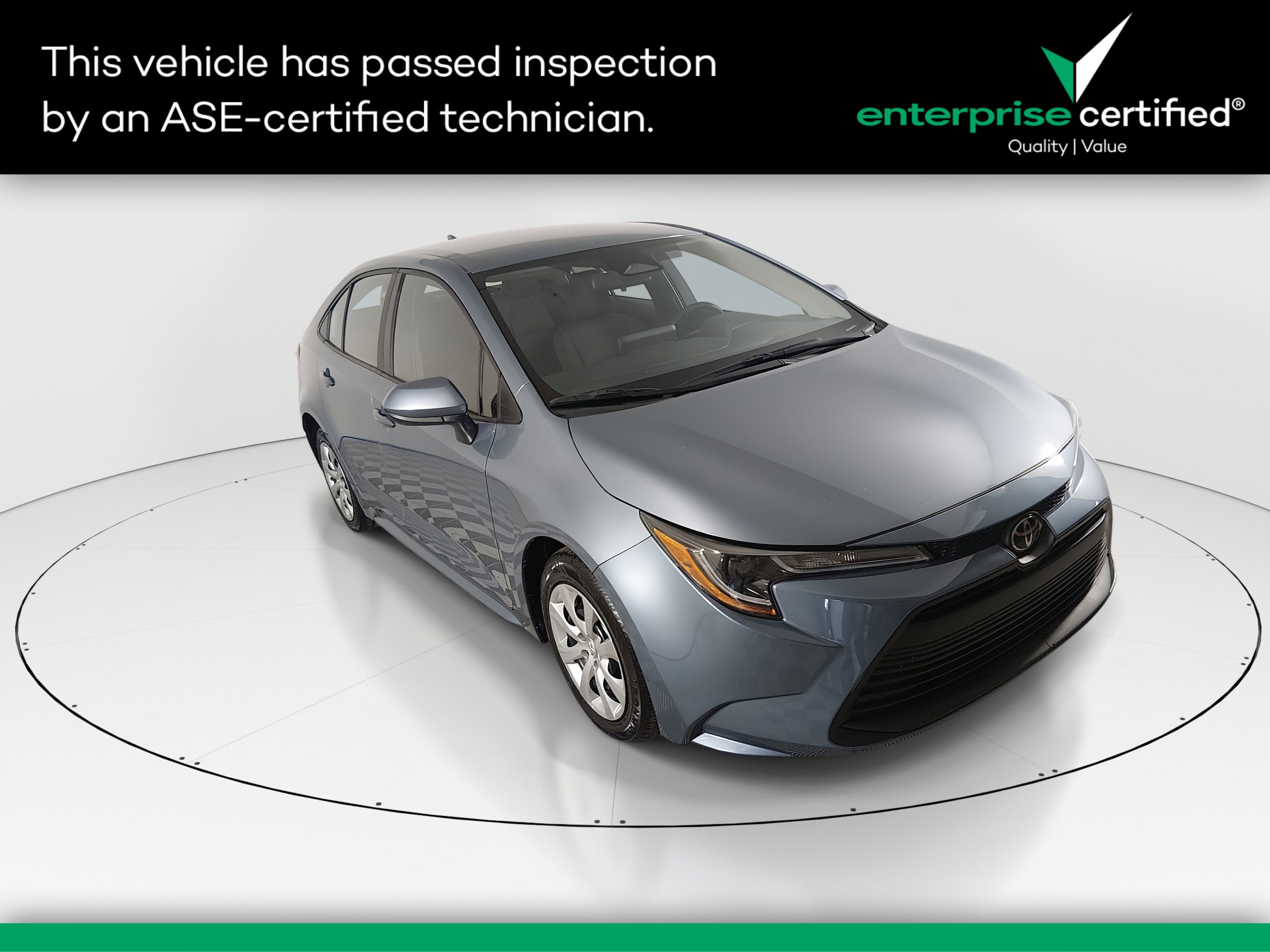 2023 Toyota Corolla LE's photo