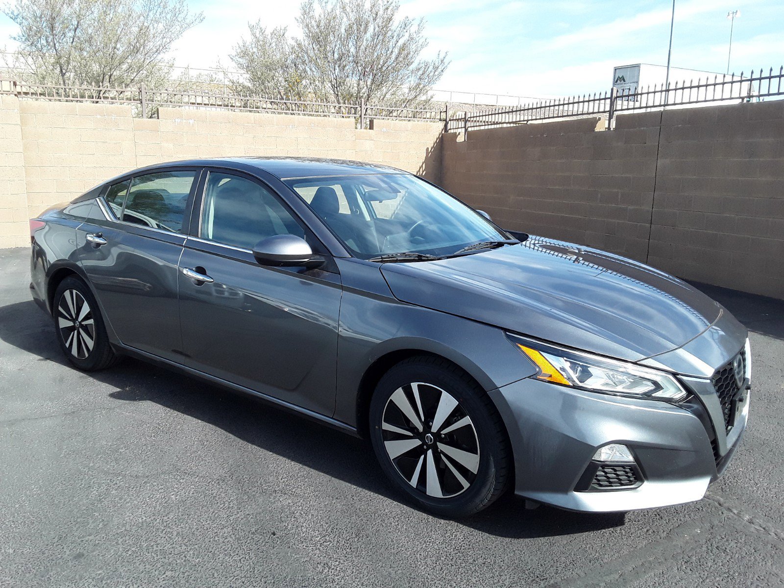 2022 Nissan Altima 2.5 SV Sedan