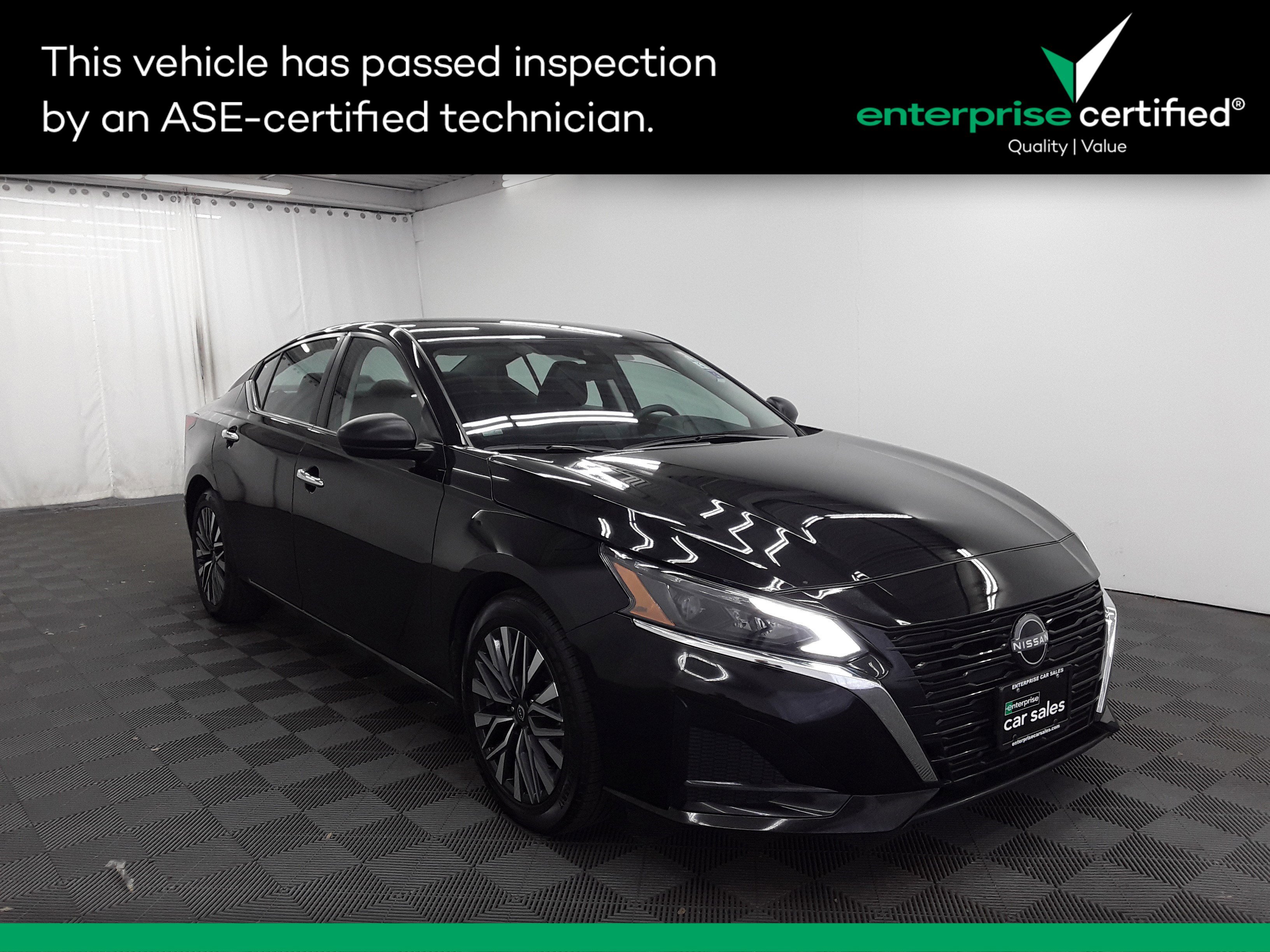 Used 2024 Nissan Altima 2.5 SV Sedan