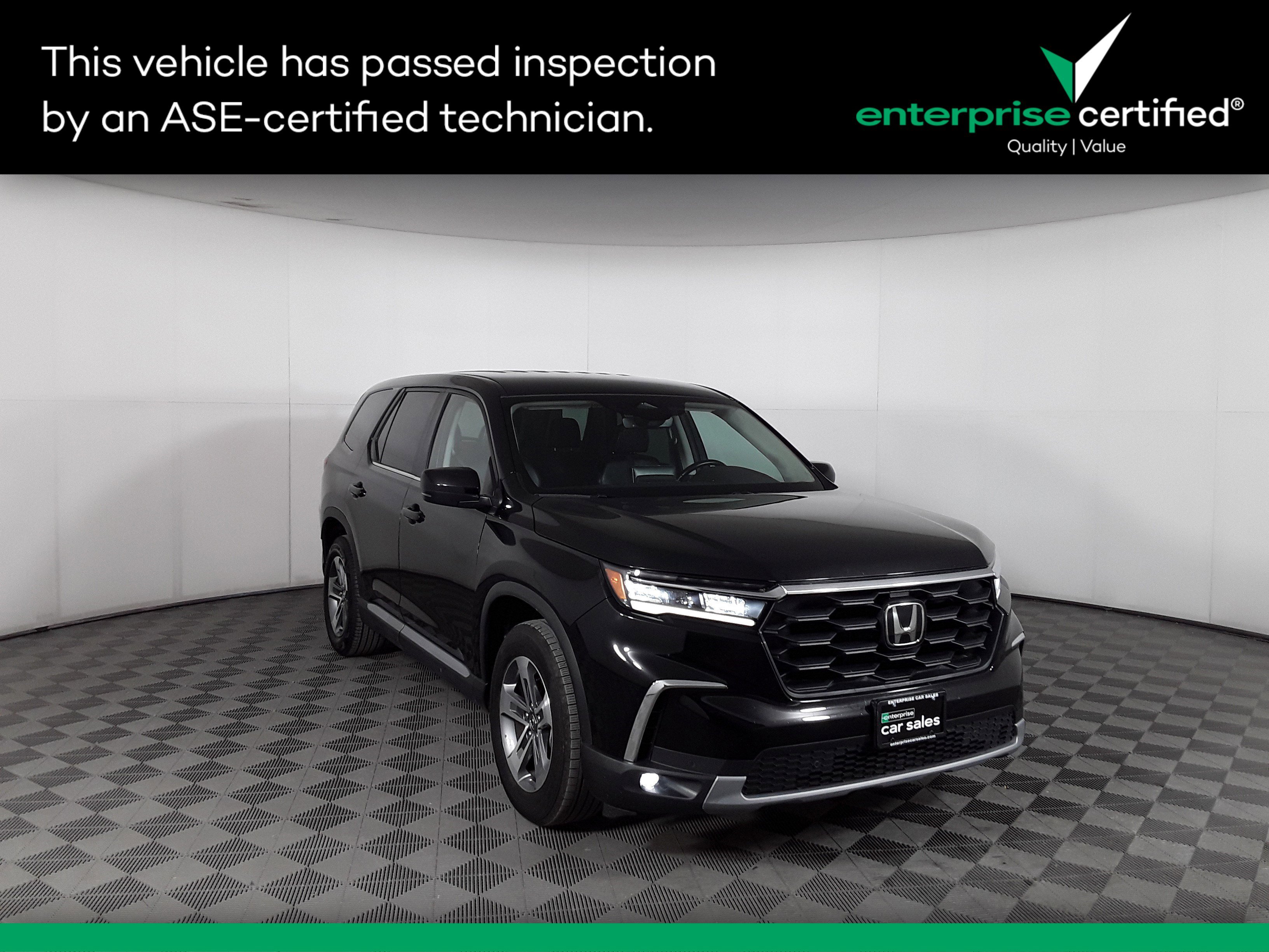 Used 2024 Honda Pilot EX-L 8 Passenger AWD