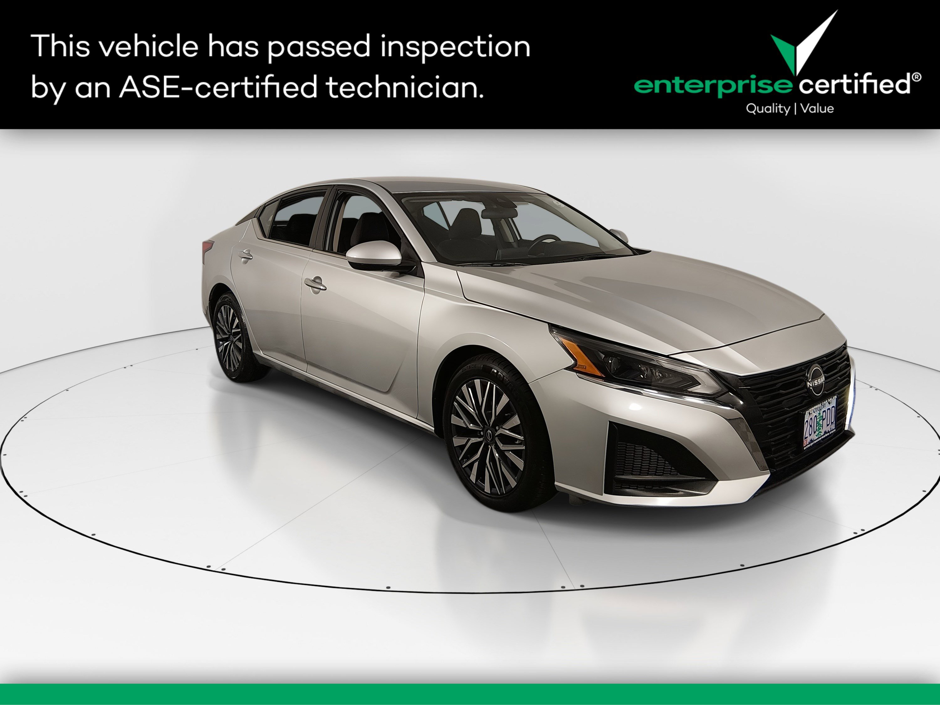 2023 Nissan Altima SV's photo