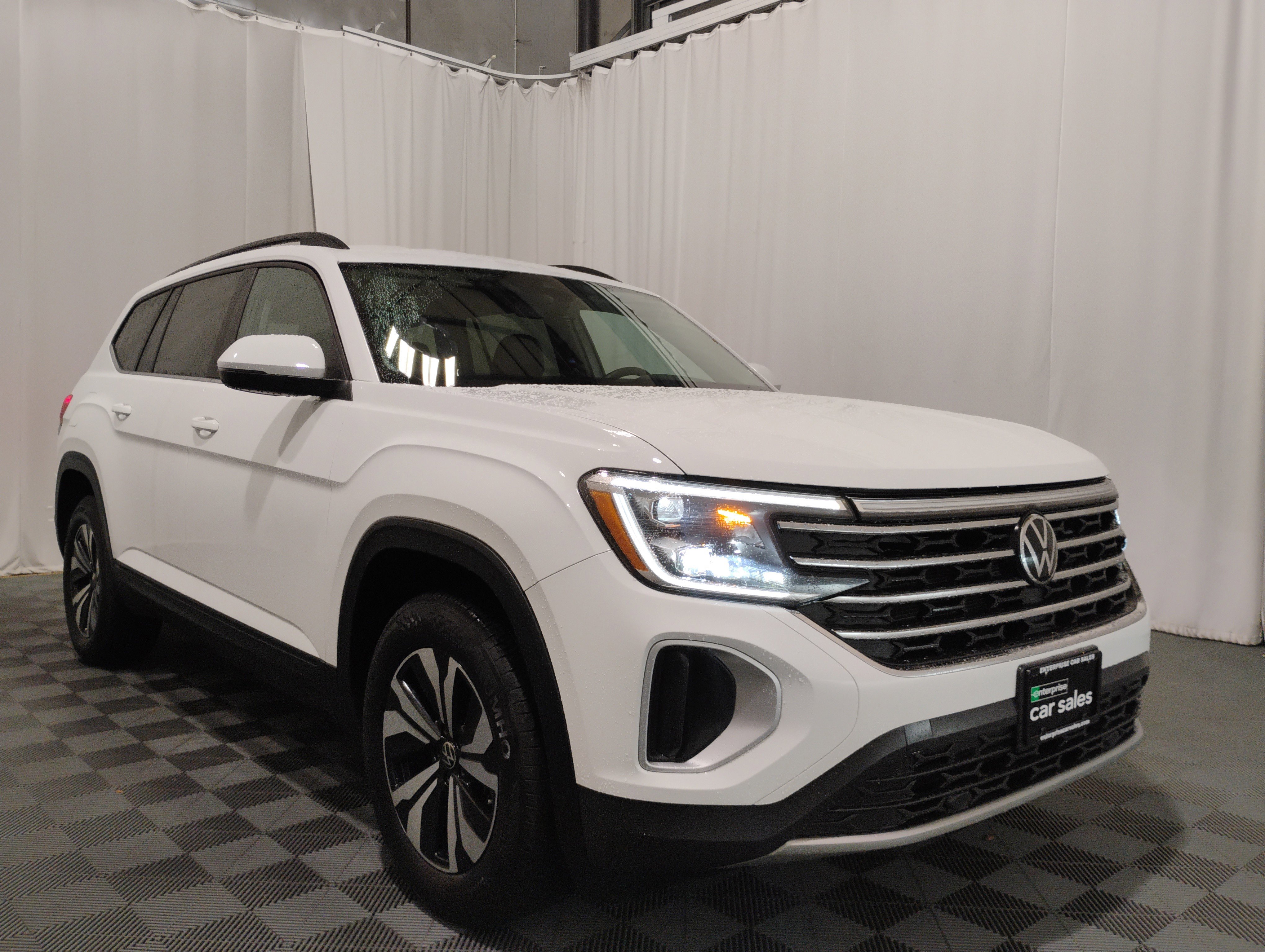 2024 Volkswagen Atlas 2.0T SE 4MOTION