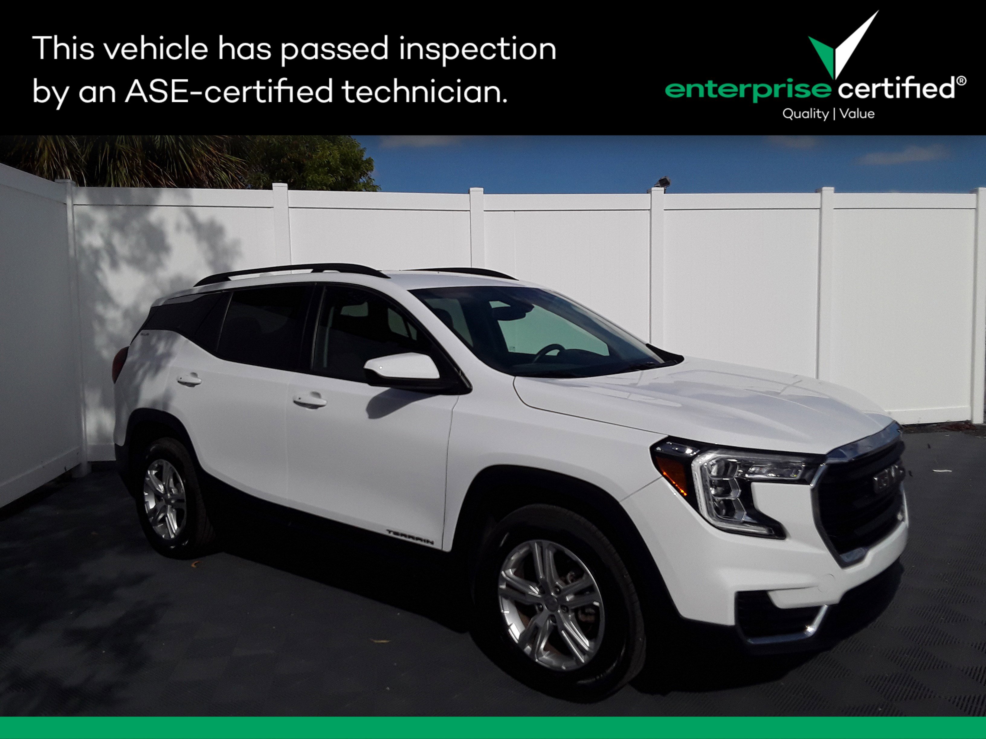 2022 GMC Terrain FWD 4dr SLE