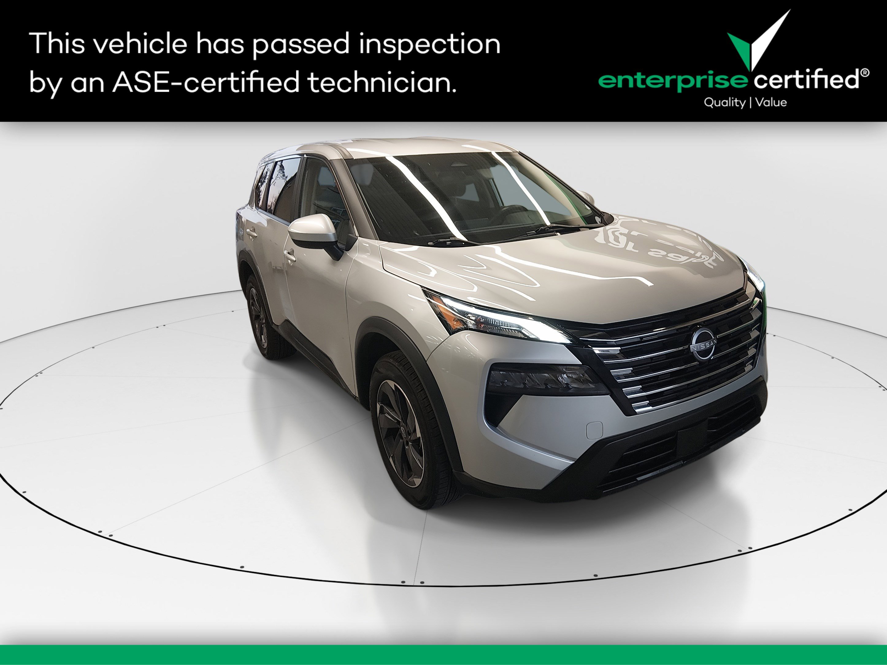 2024 Nissan Rogue SV's photo