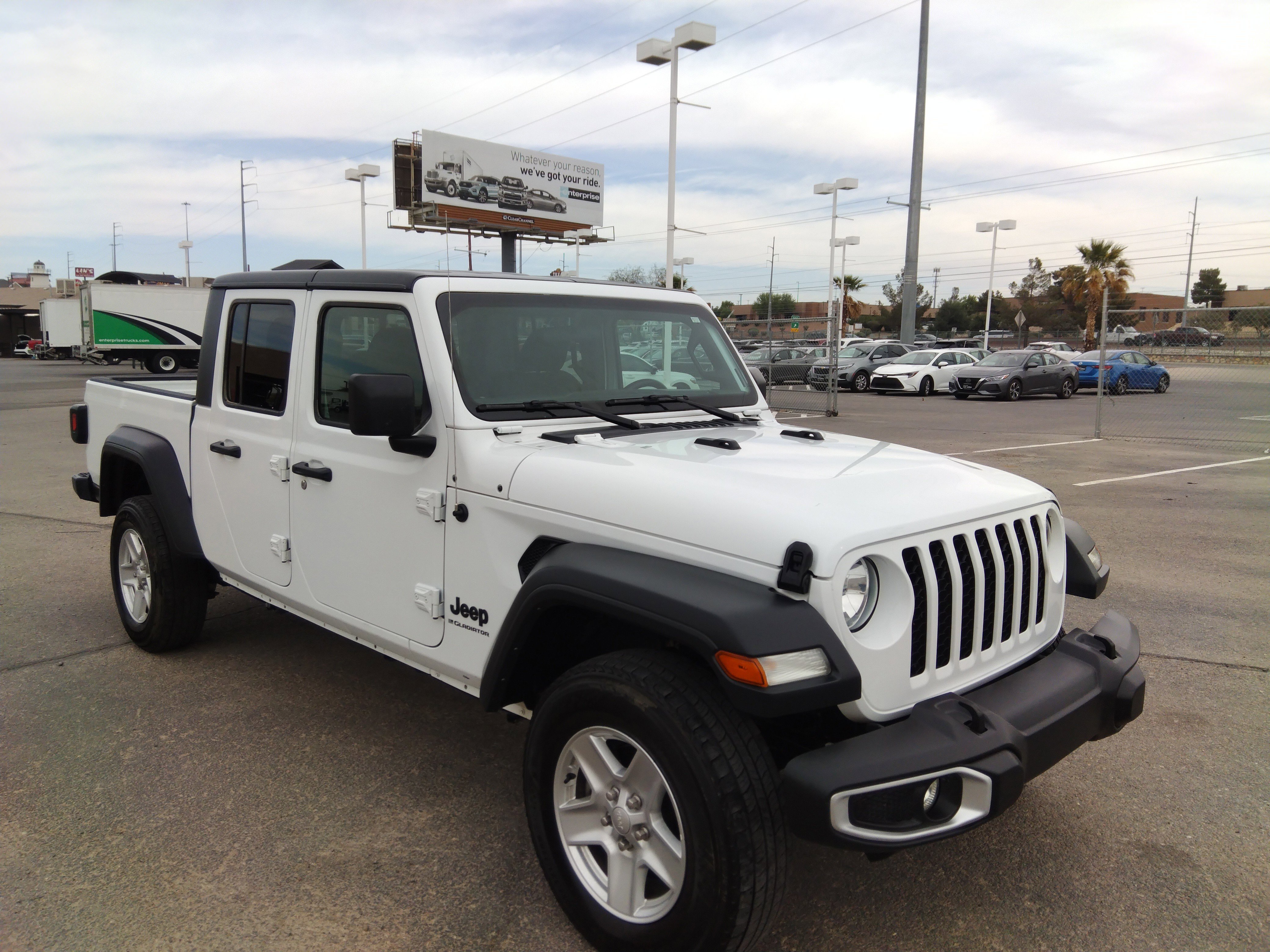 2023 Jeep Gladiator