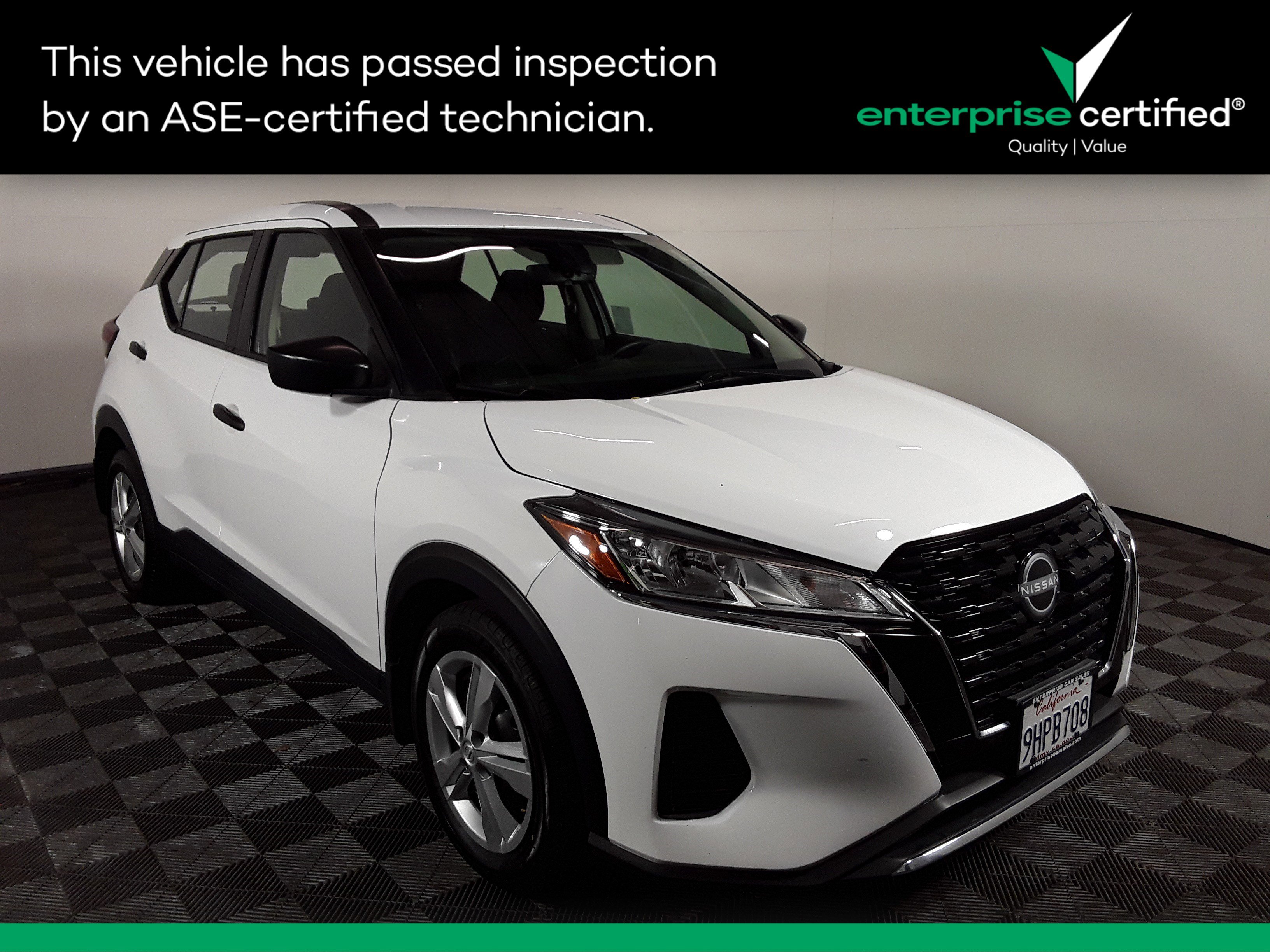 Used 2023 Nissan Kicks S FWD