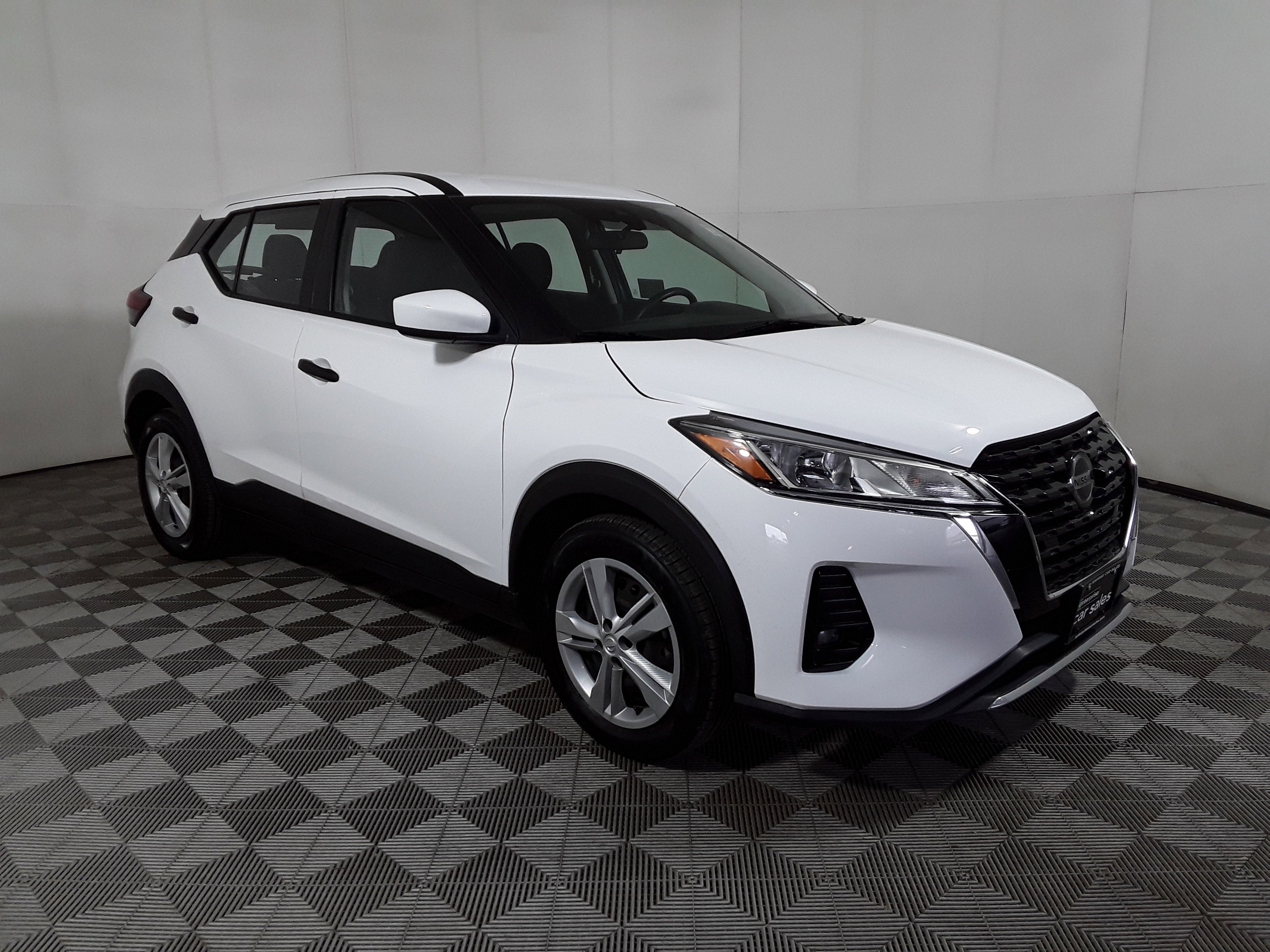 2021 Nissan Kicks S FWD