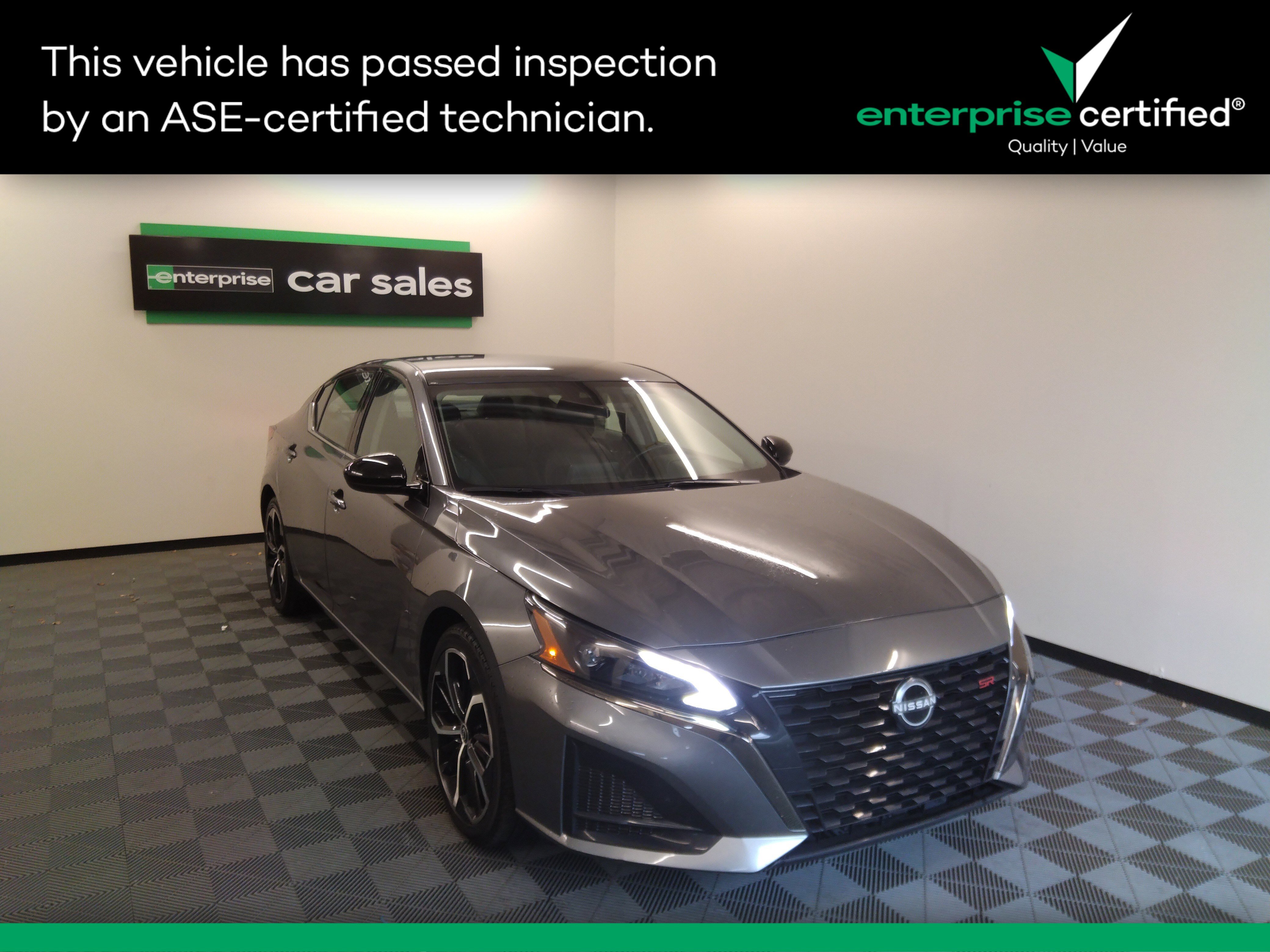 Used 2023 Nissan Altima 2.5 SR Sedan