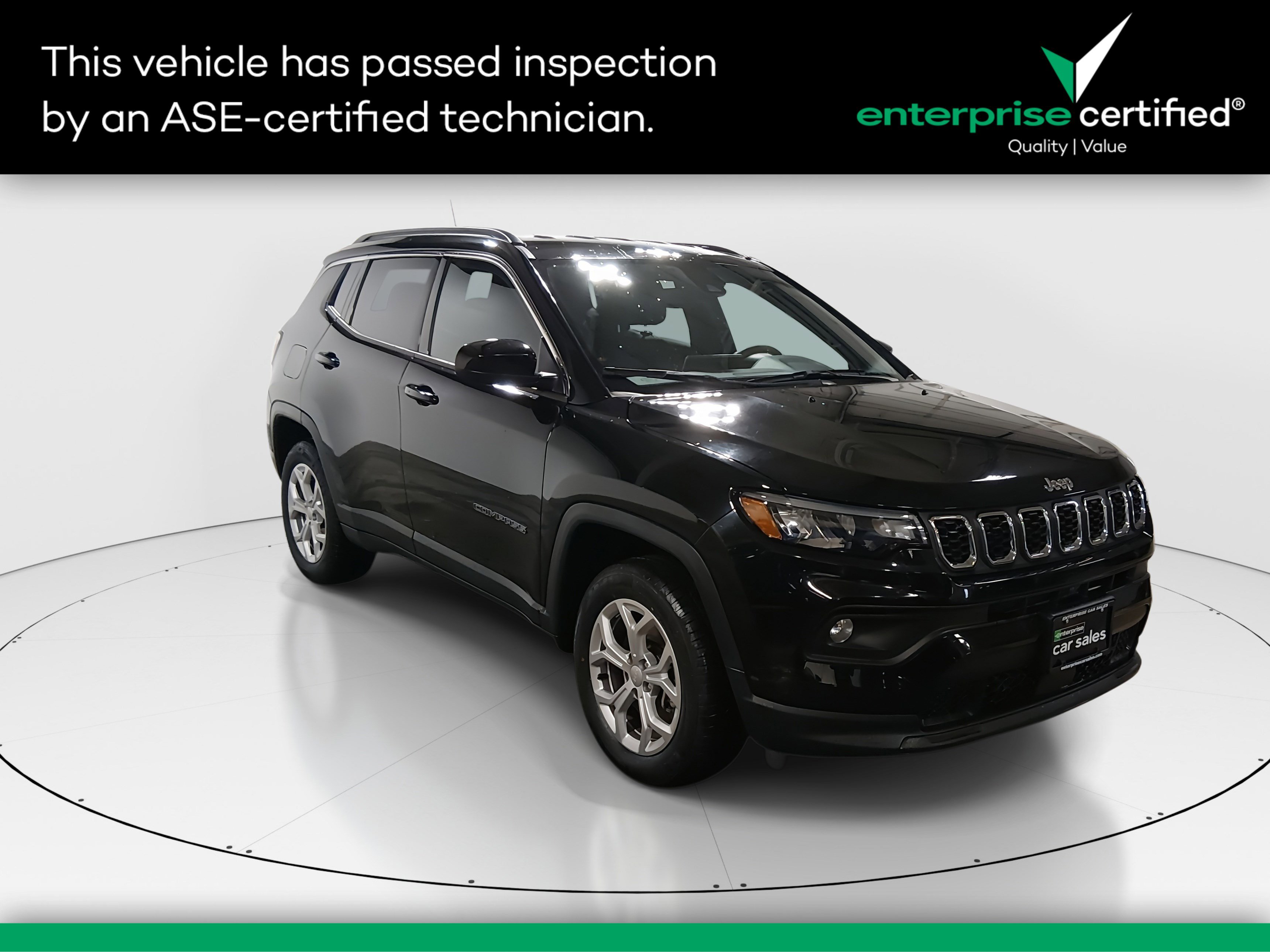 2024 Jeep Compass Latitude's photo