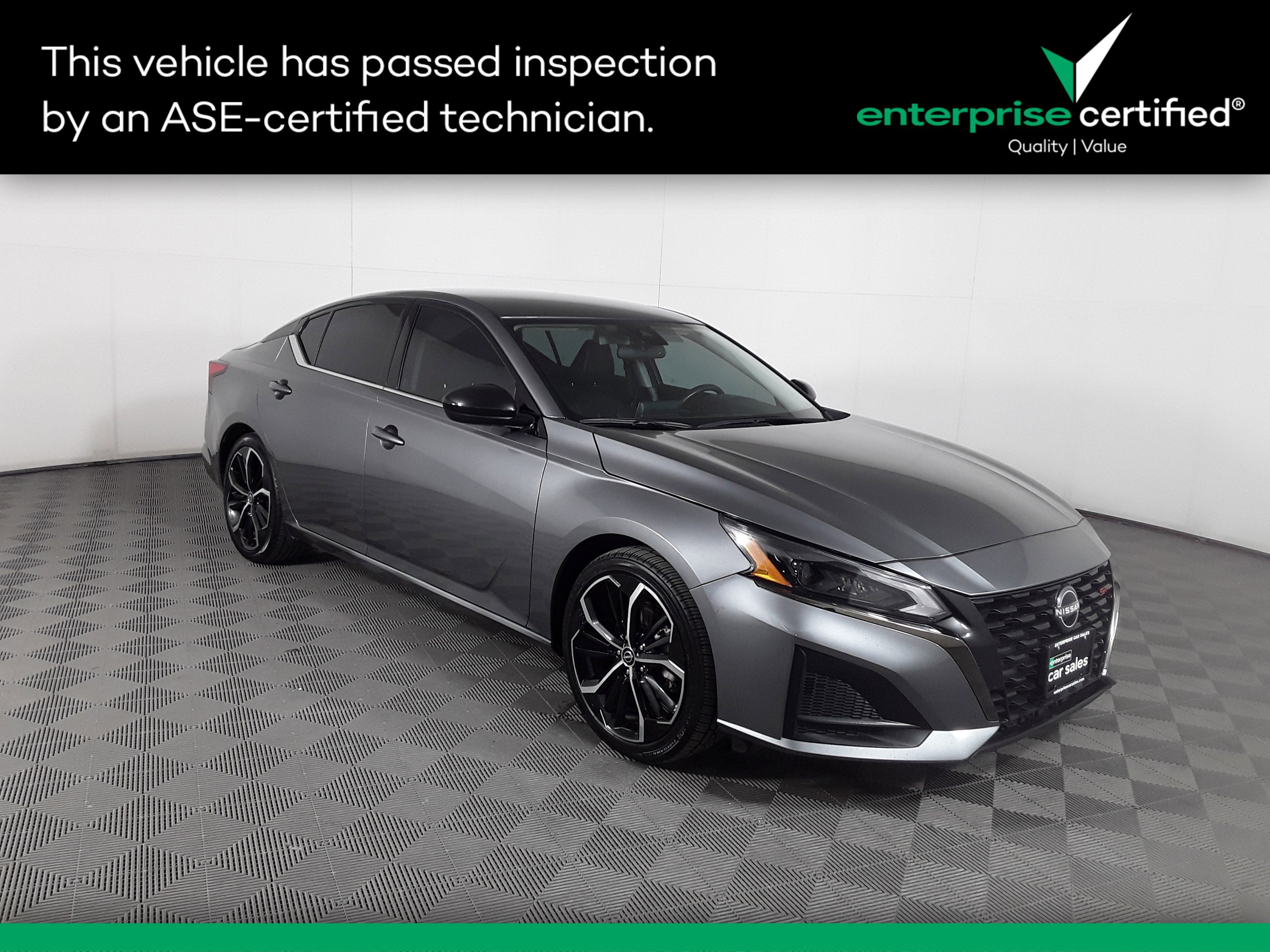 Used 2023 Nissan Altima 2.5 SR Sedan