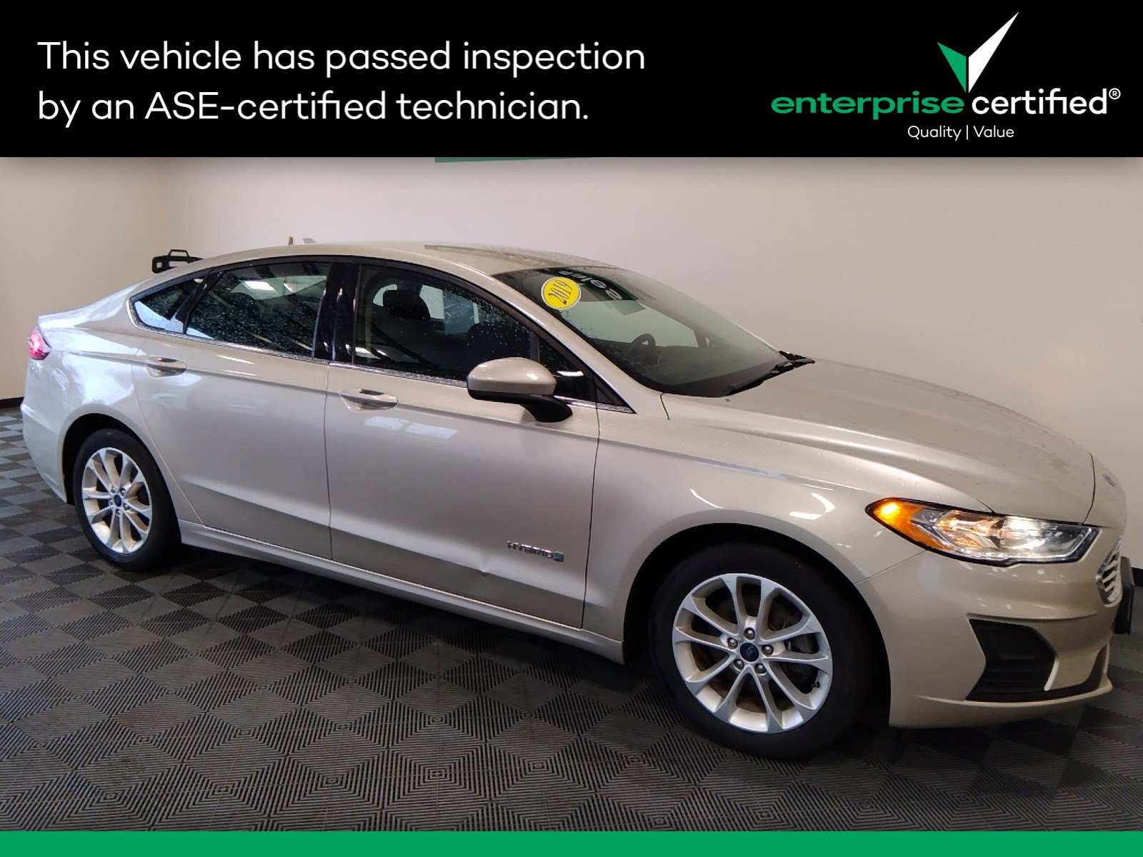 Used 2019 Ford Fusion Hybrid SE FWD