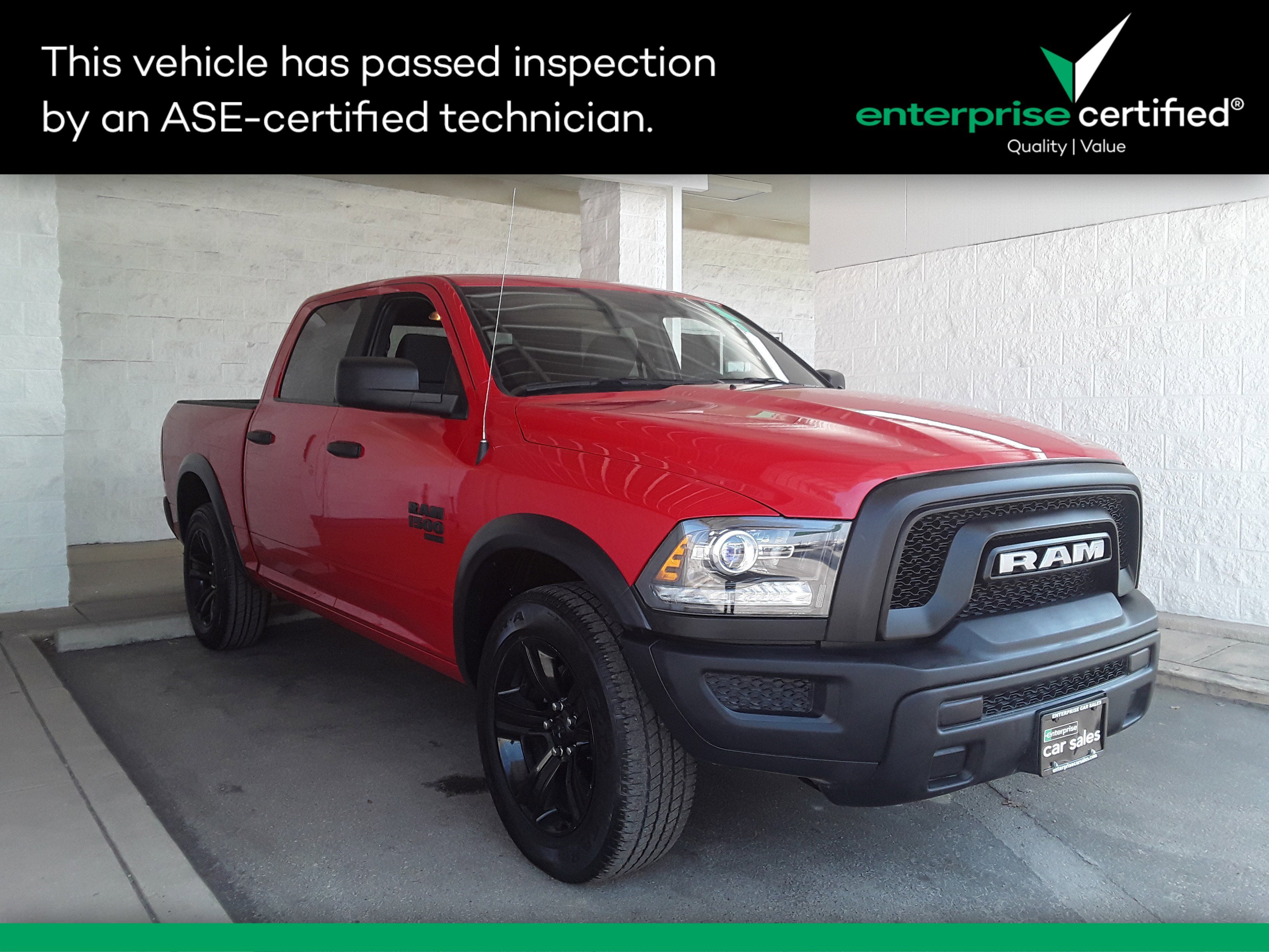 2024 Ram 1500 Classic Warlock 4x2 Crew Cab 5'7