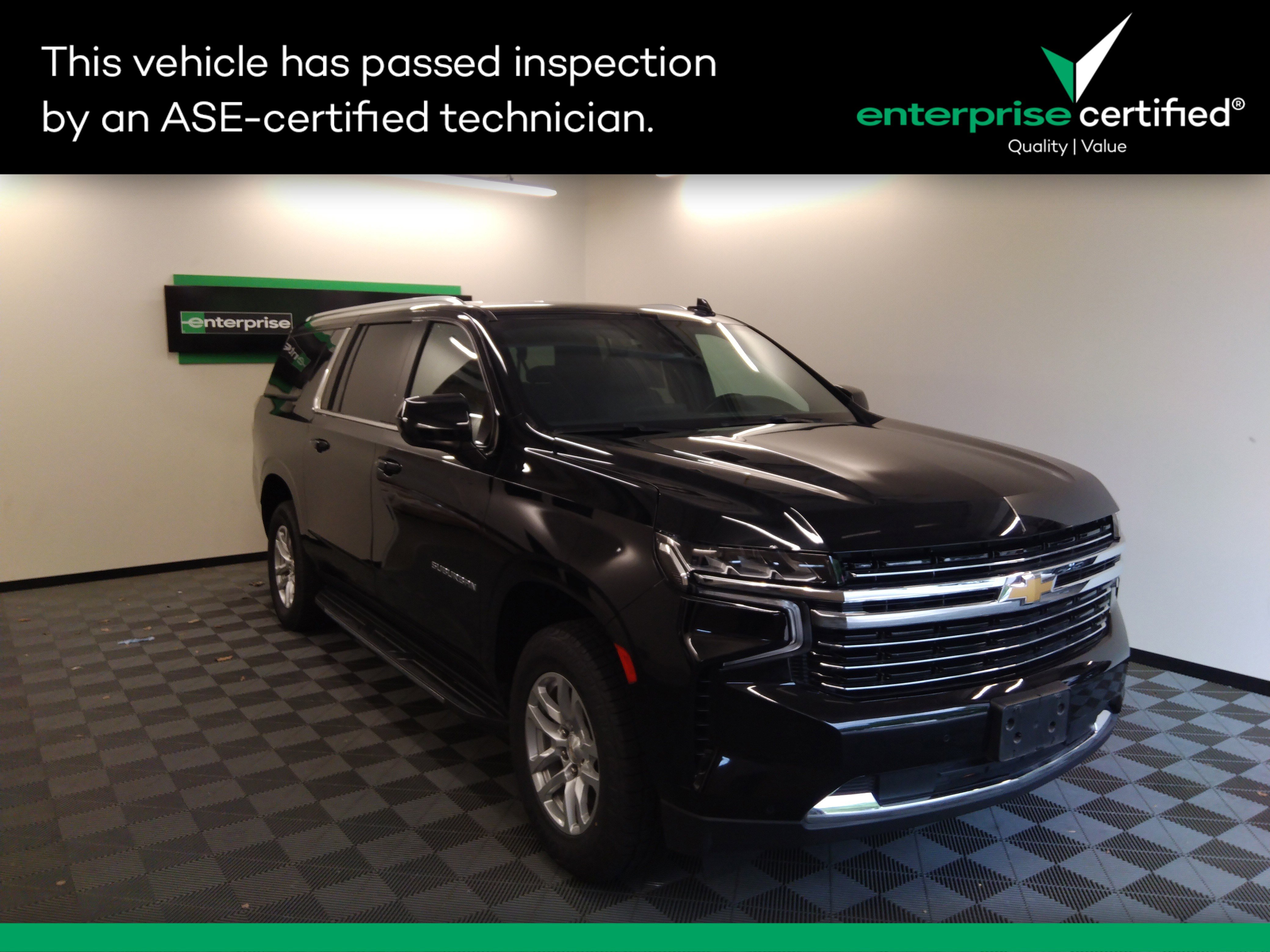 2023 Chevrolet Suburban 2WD 4dr LT