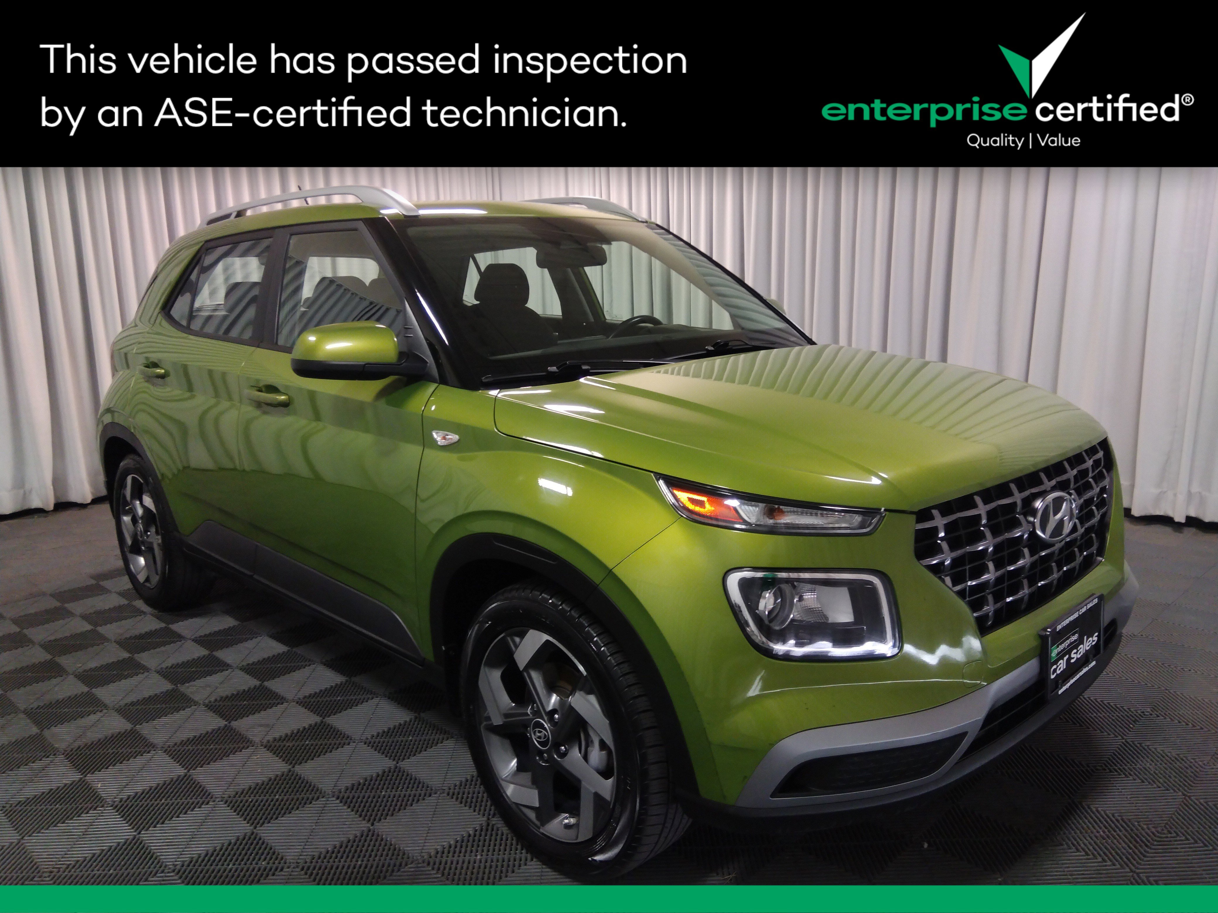 Used 2023 Hyundai Venue SEL IVT