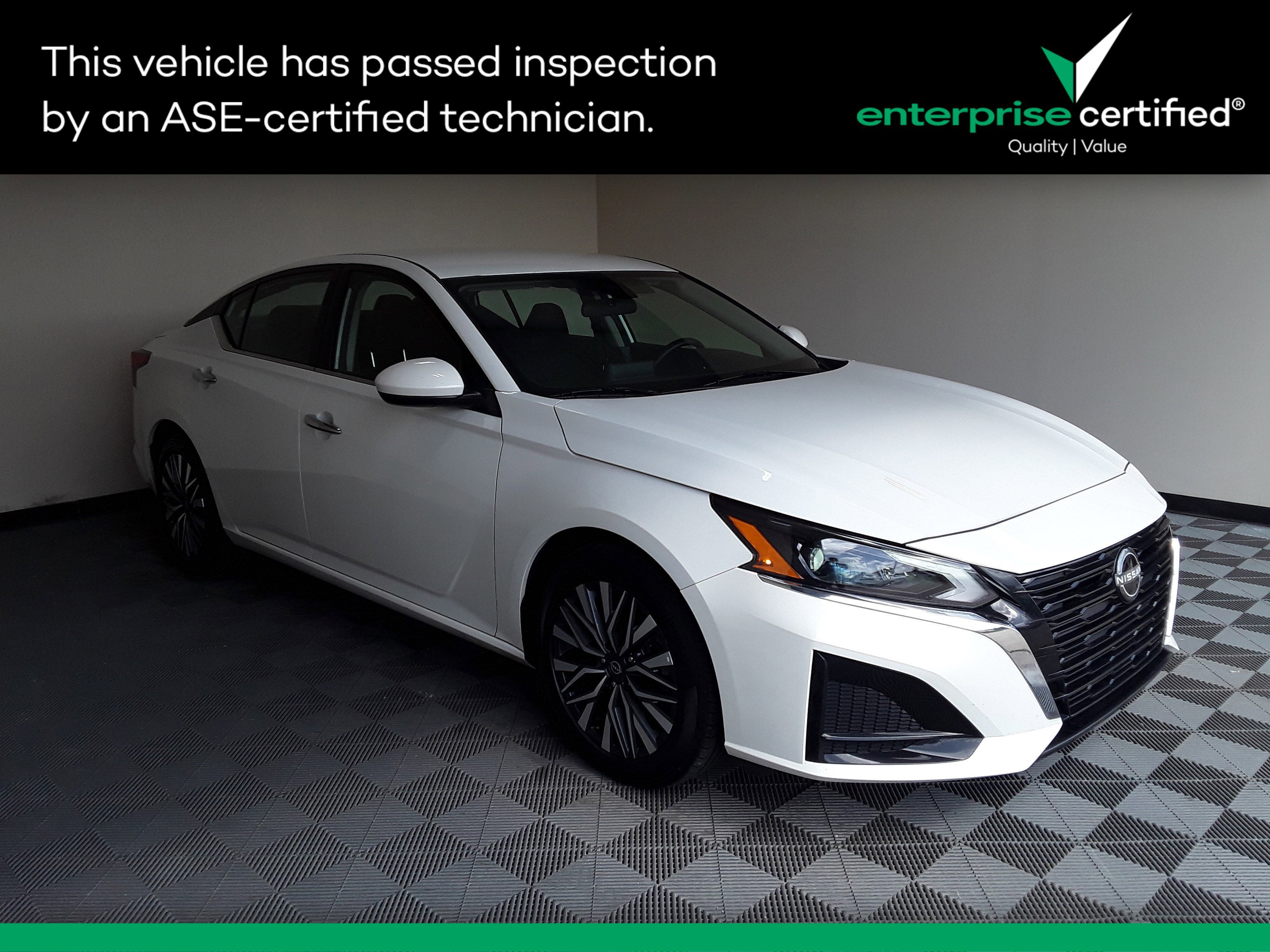 Used 2023 Nissan Altima 2.5 SV Sedan