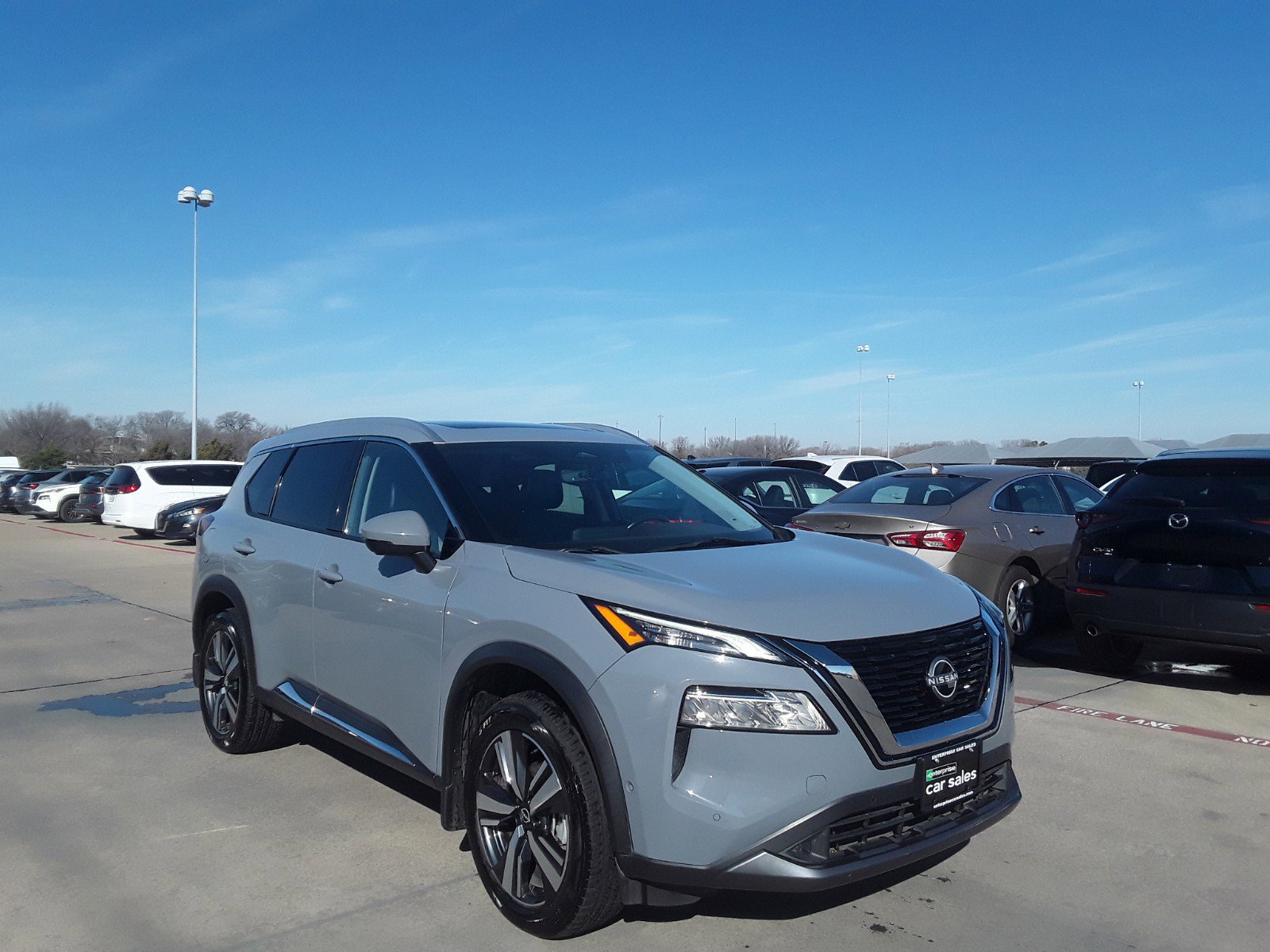 2022 Nissan Rogue AWD SL