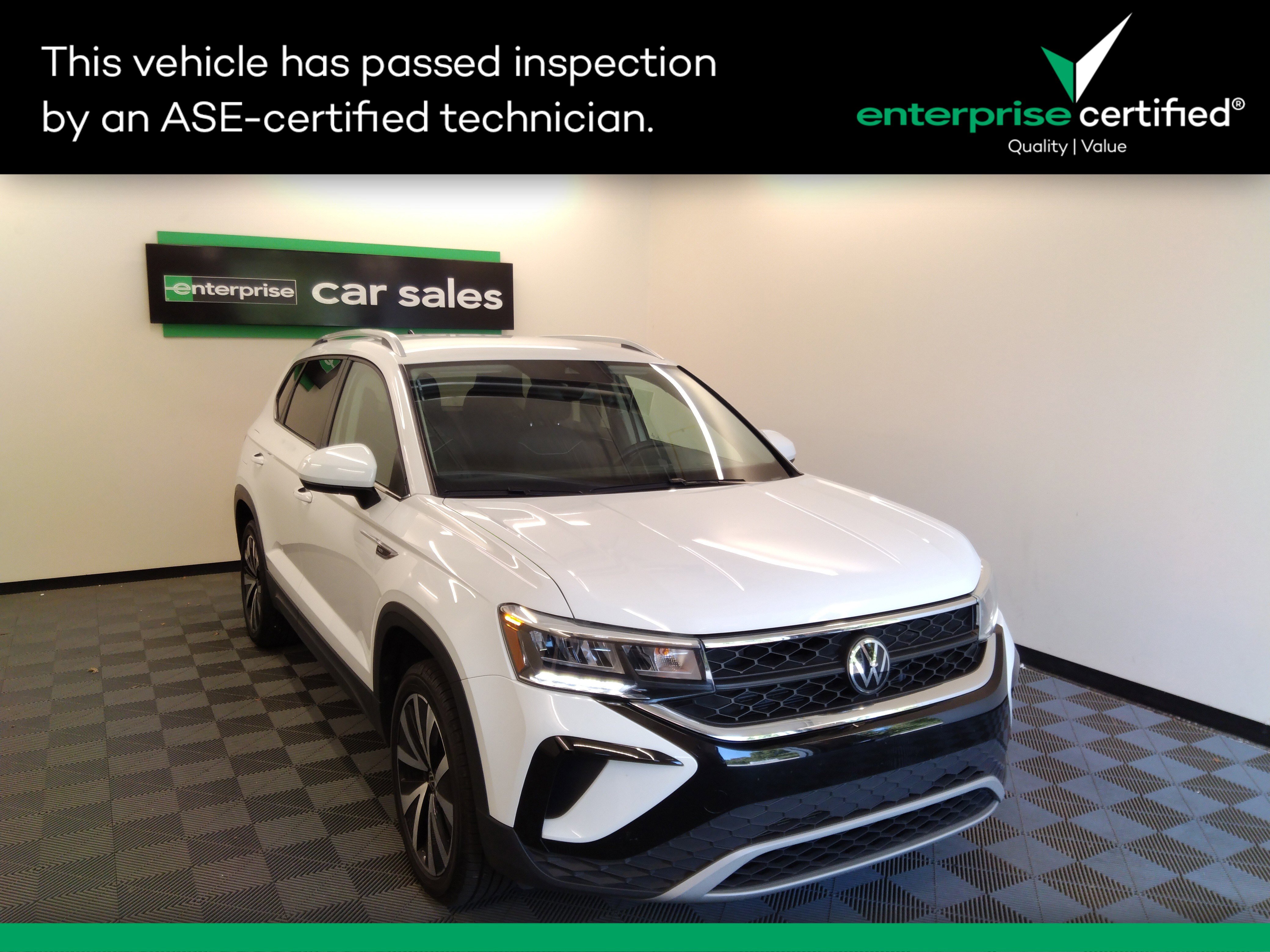 Used 2024 Volkswagen Taos SE FWD