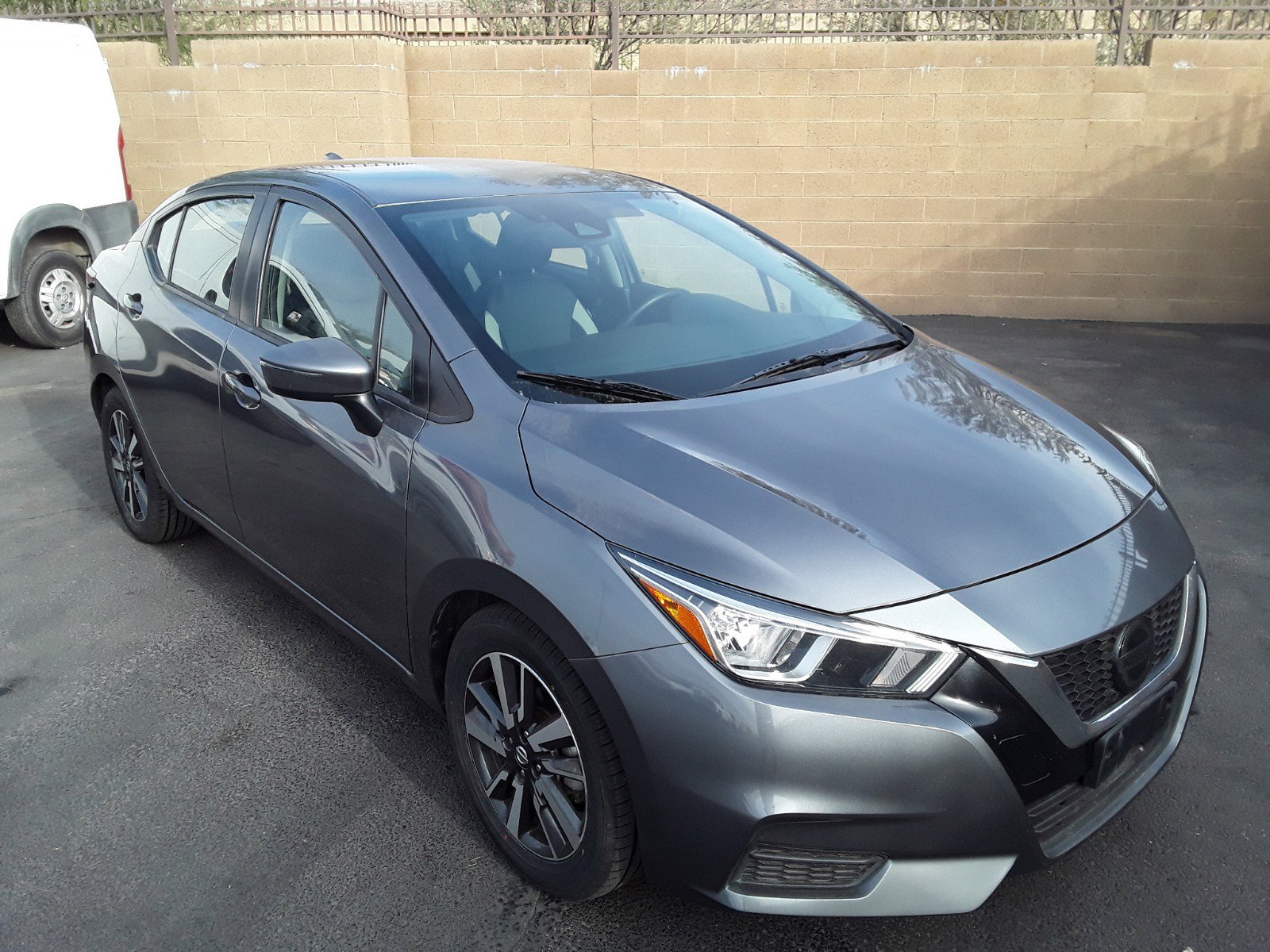 2021 Nissan Versa SV CVT