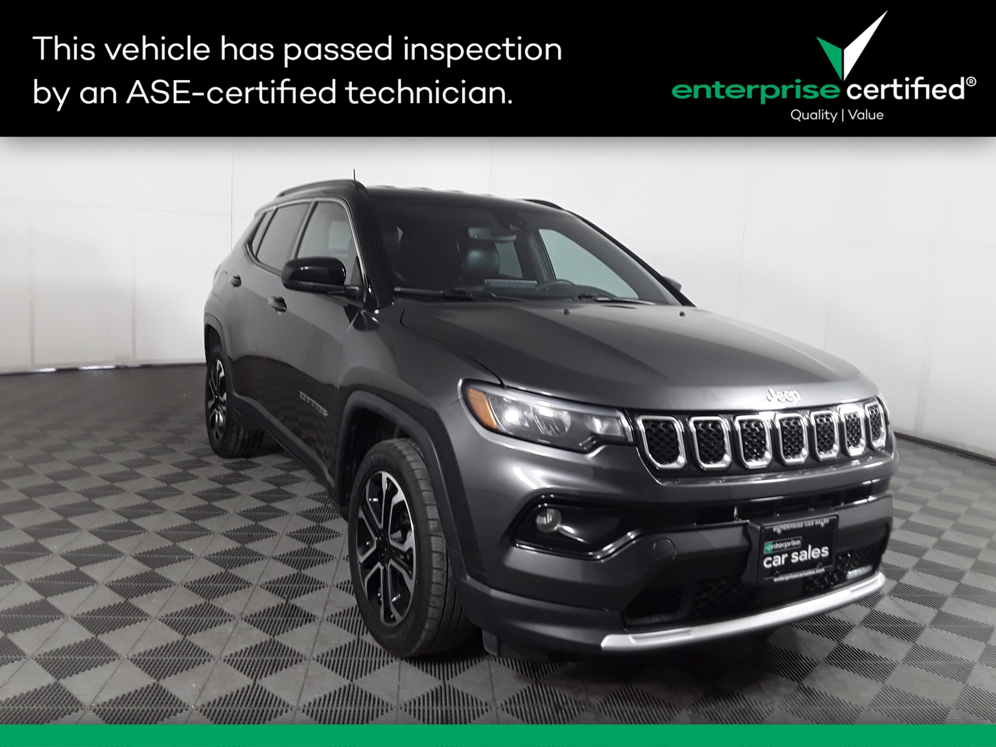 2023 Jeep Compass Limited's photo