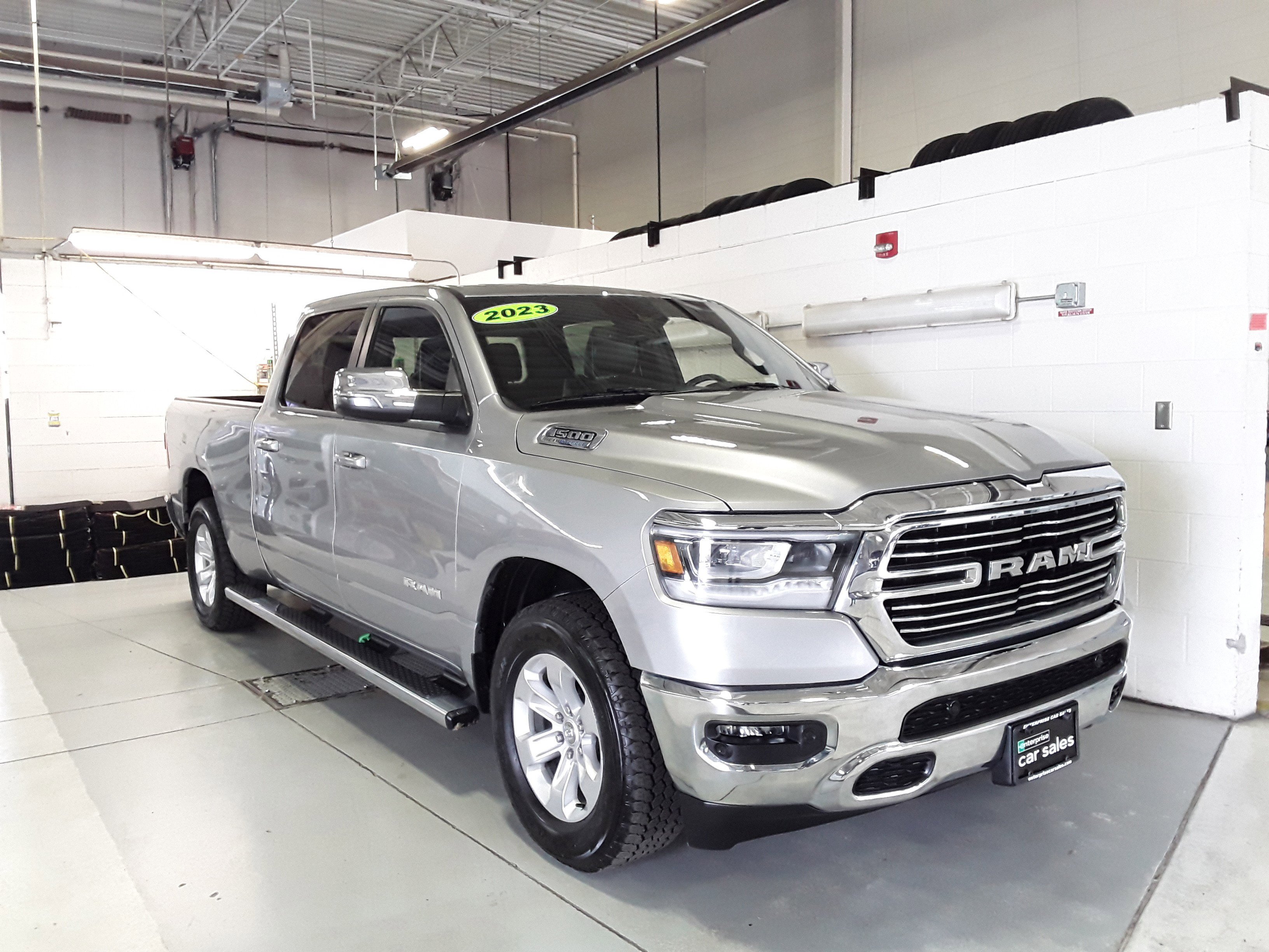 2023 Ram 1500 Laramie 4x4 Crew Cab 6'4
