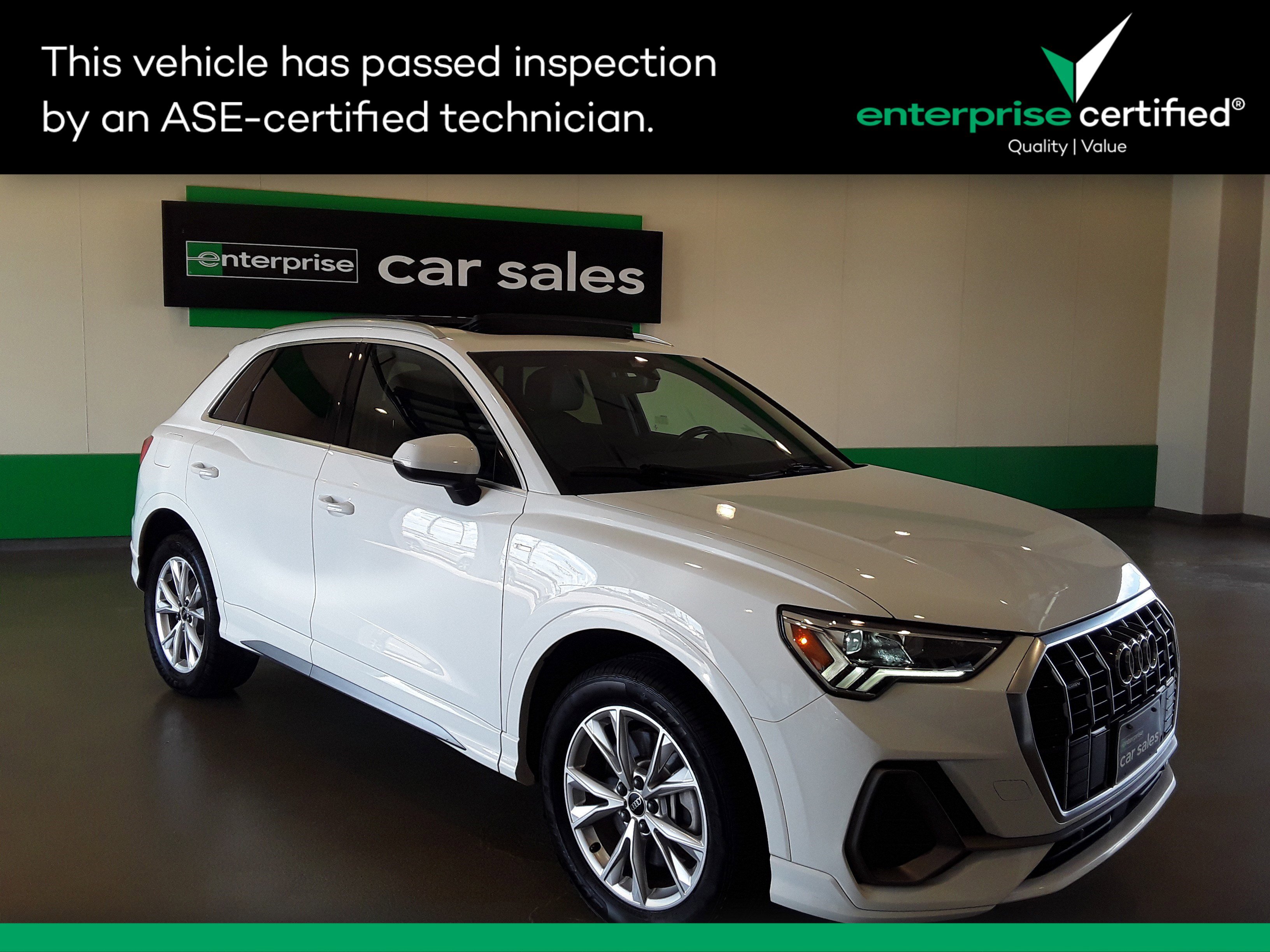 2023 Audi Q3 S line Premium 45 TFSI quattro