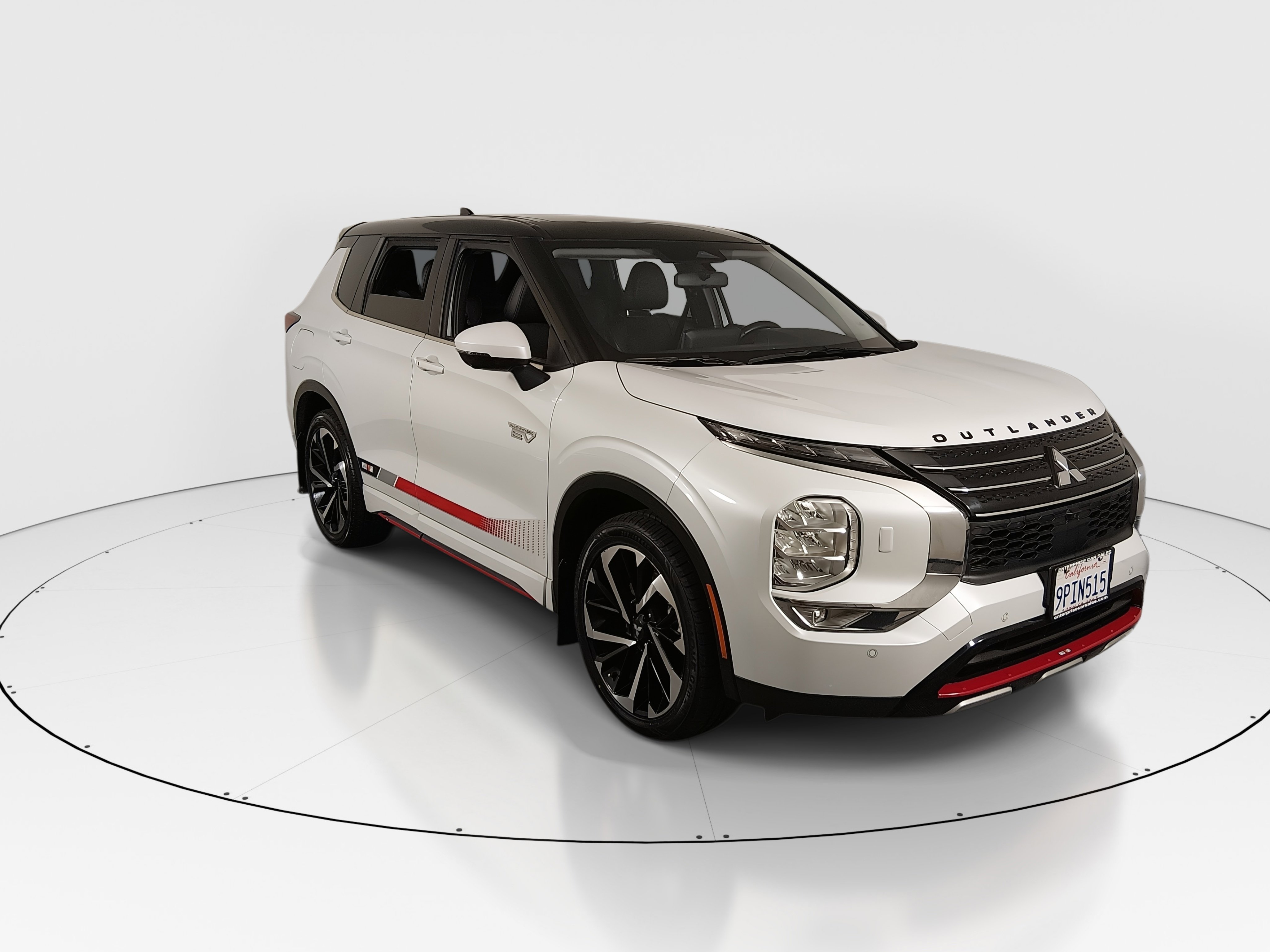 2024 Mitsubishi Outlander Ralliart's photo