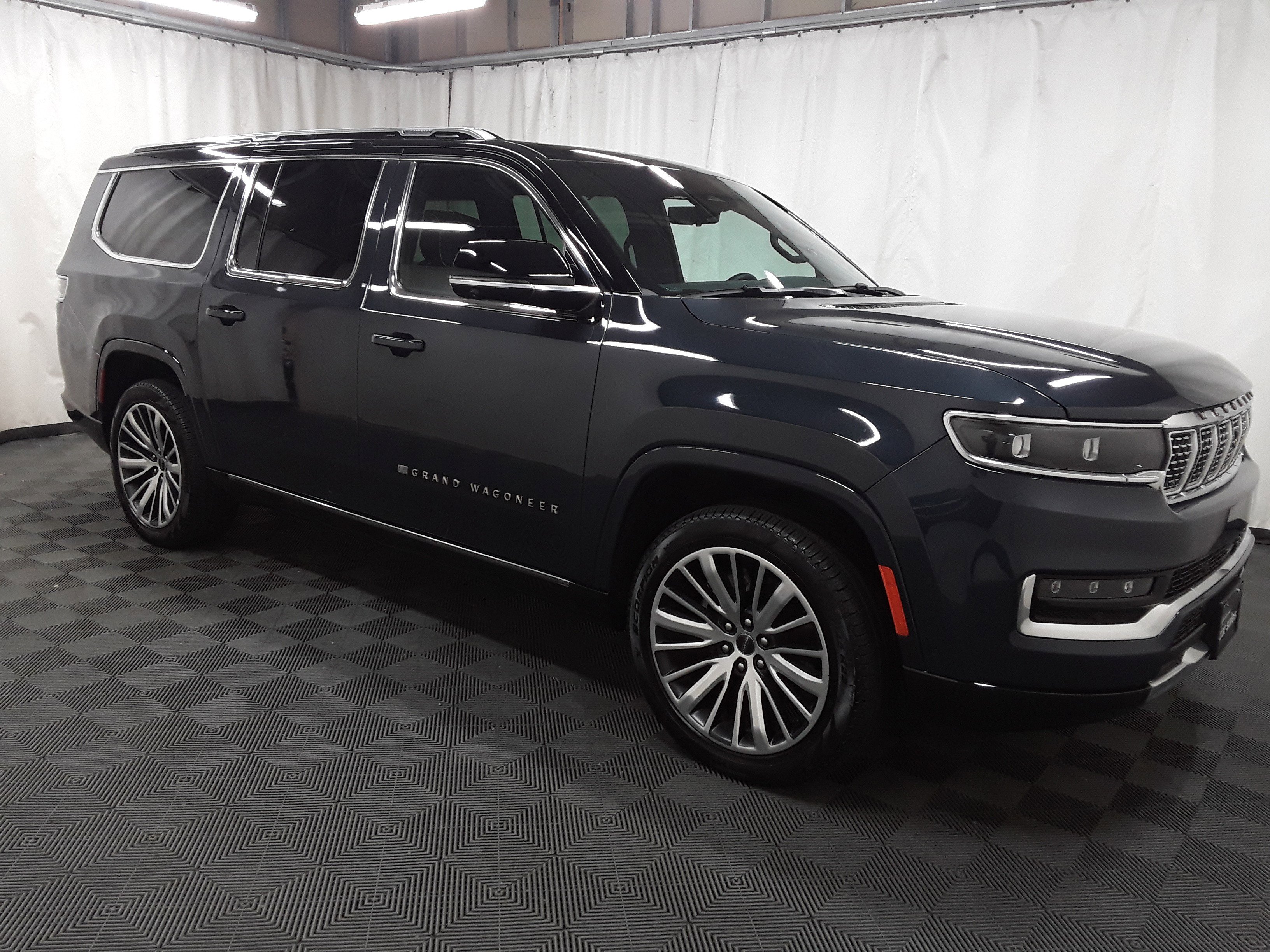 2024 Jeep Grand Wagoneer L Series III 4x4