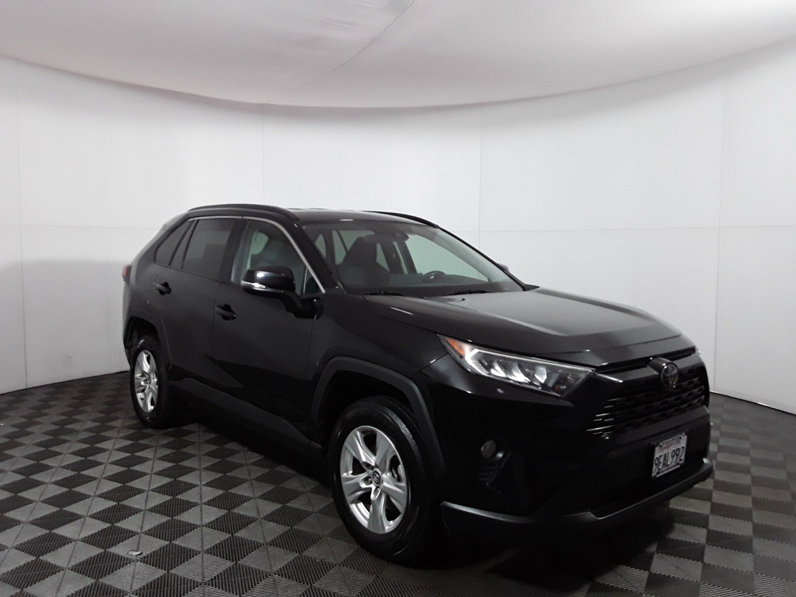 2021 Toyota RAV4 XLE FWD