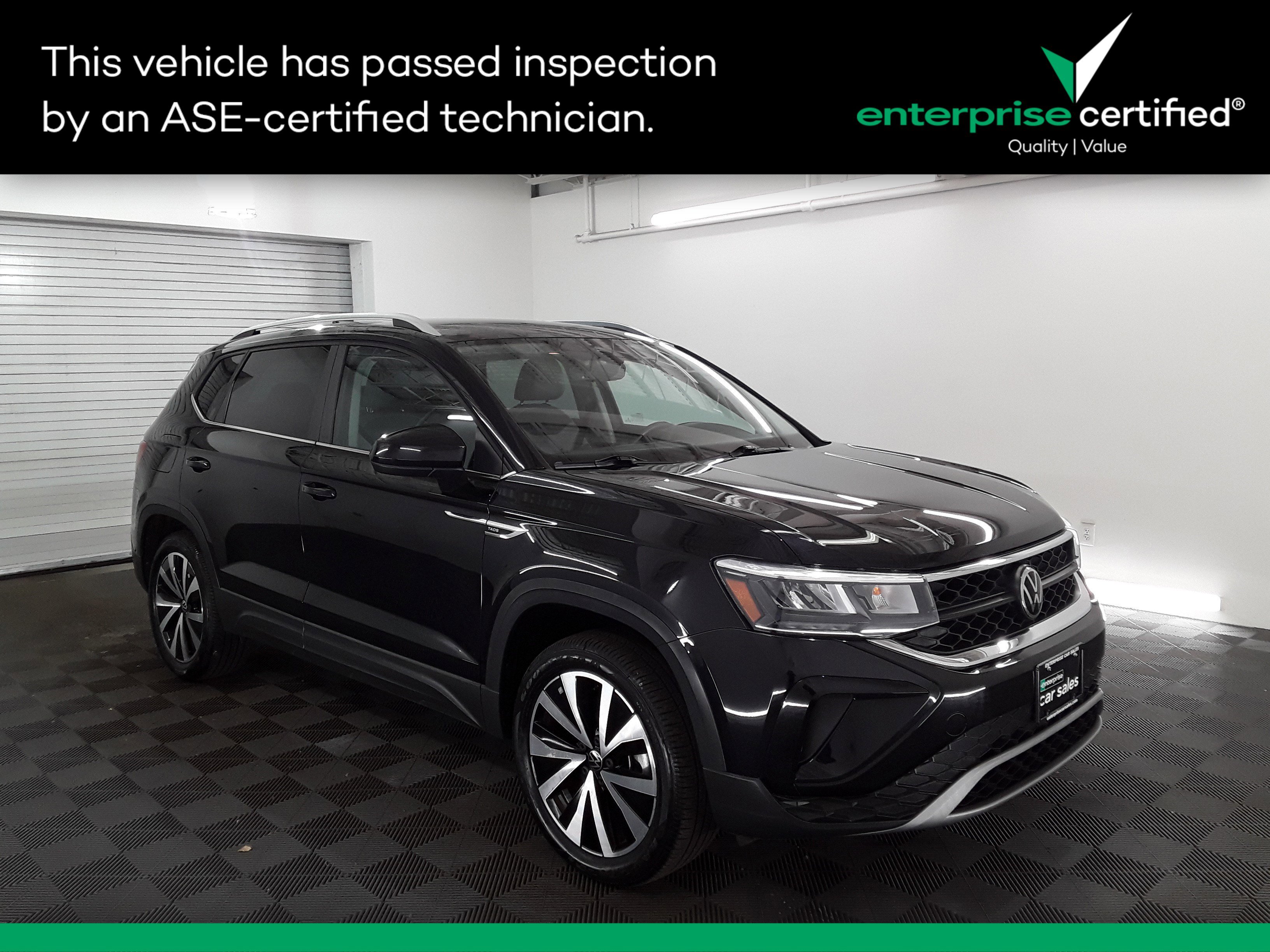 Used 2022 Volkswagen Taos SE 4MOTION