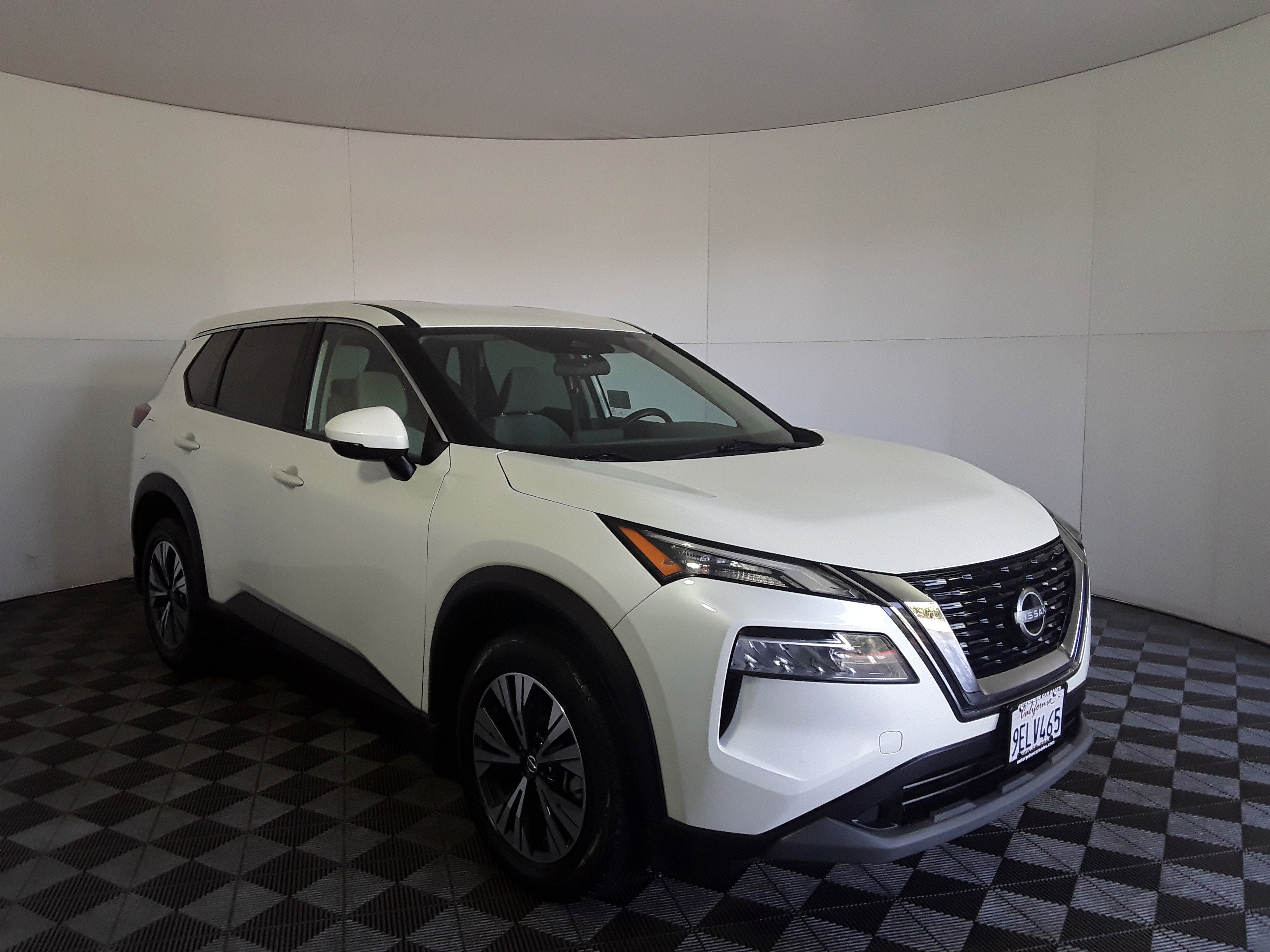 2023 Nissan Rogue FWD SV