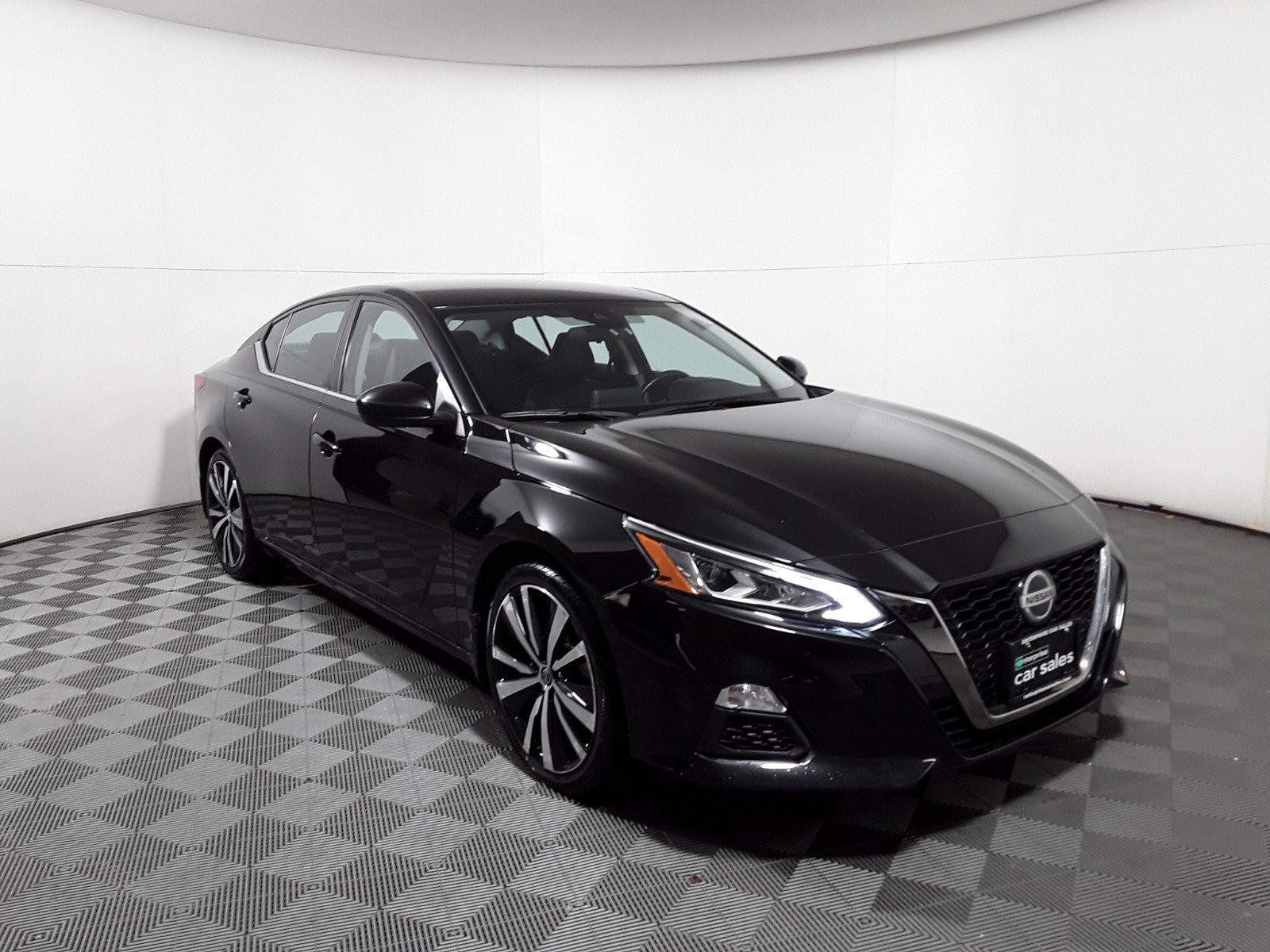 2022 Nissan Altima 2.5 SR Sedan