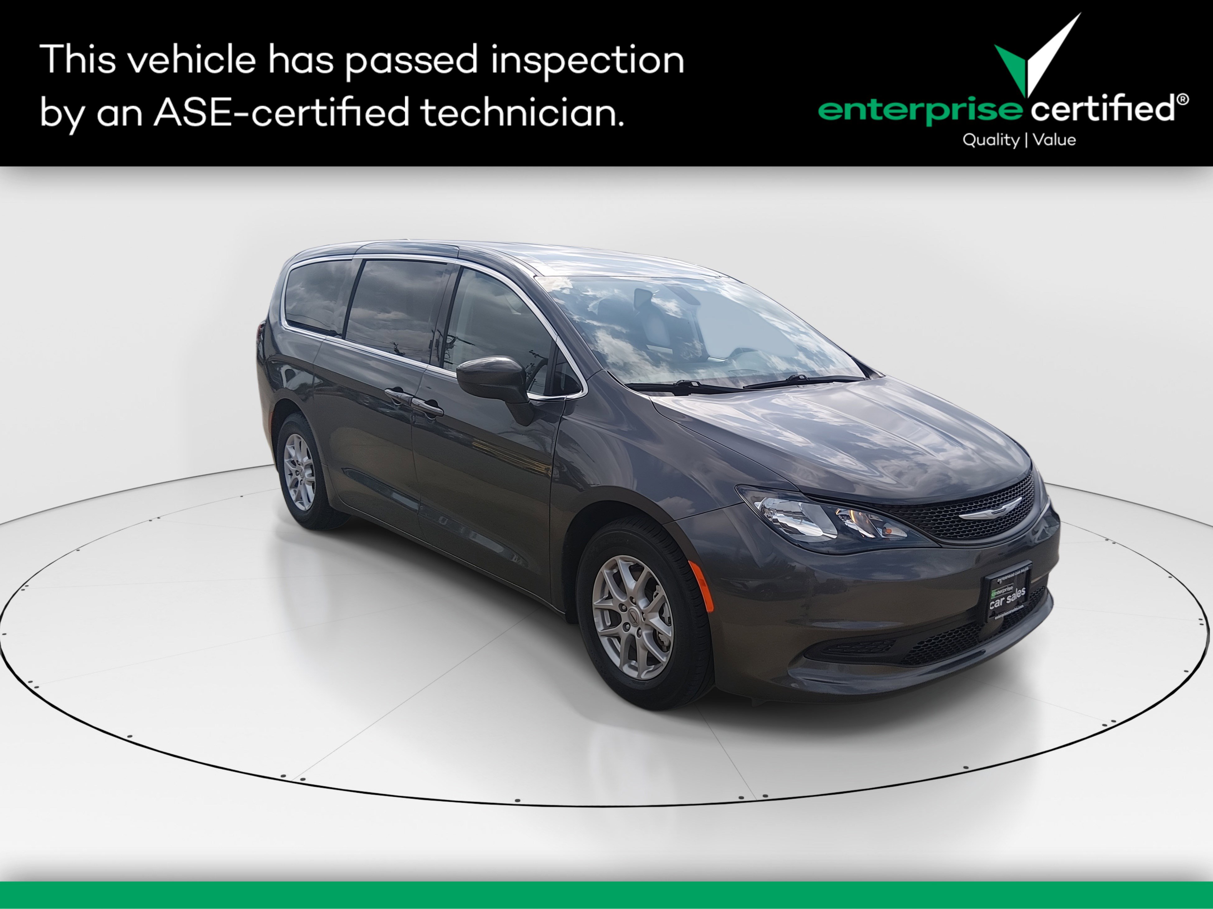 Used 2022 Chrysler Voyager LX FWD