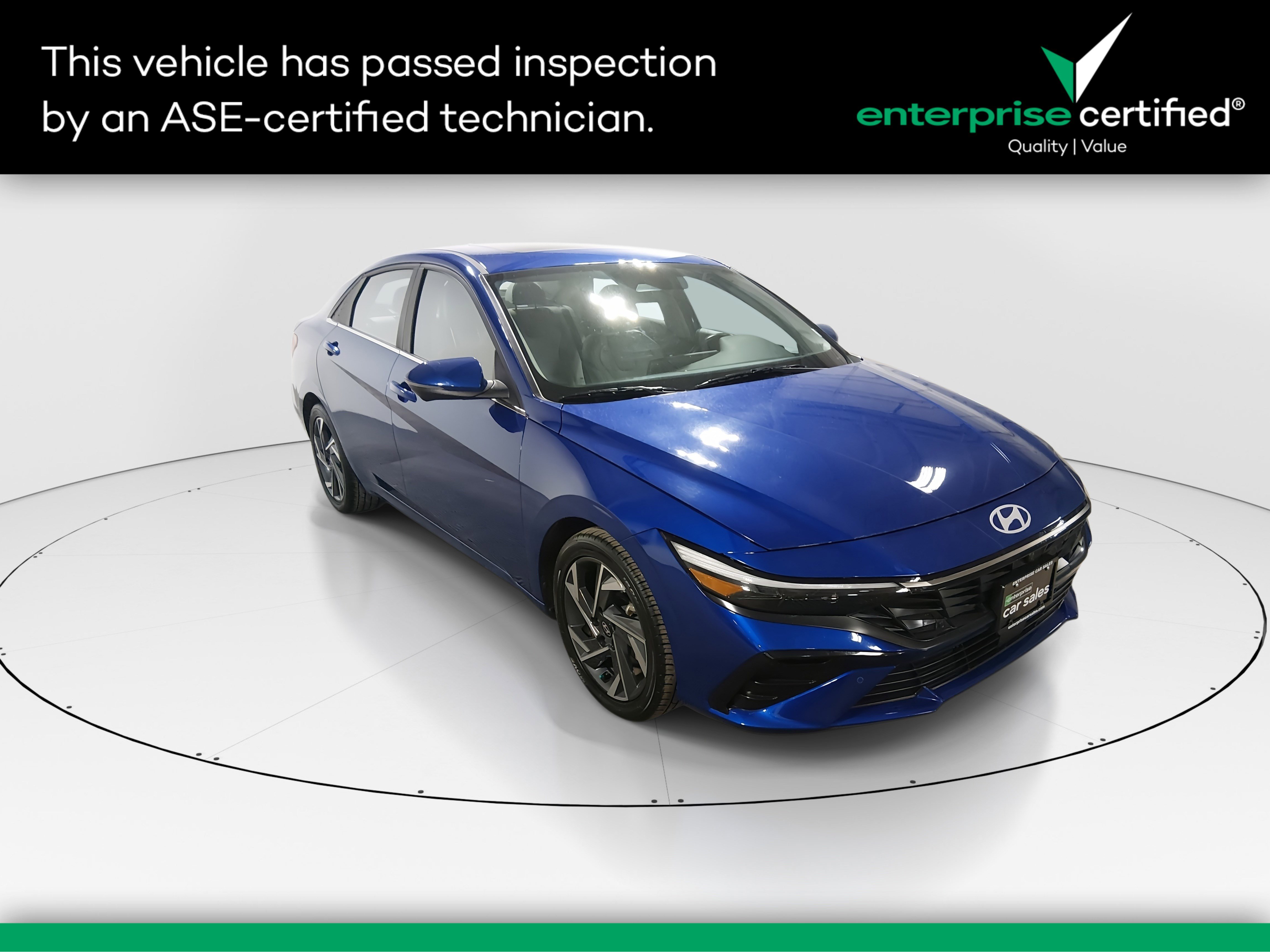 2024 Hyundai Elantra Limited's photo