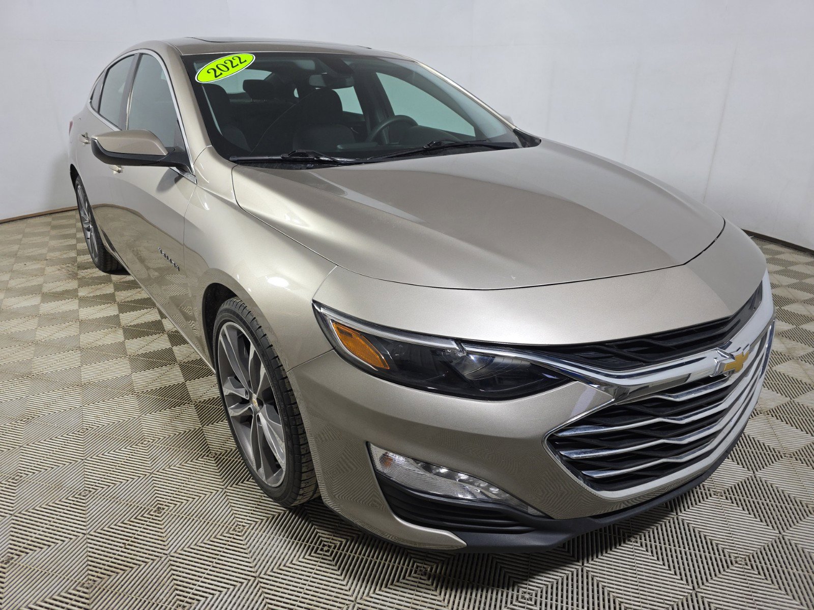 2022 Chevrolet Malibu 4dr Sdn LT