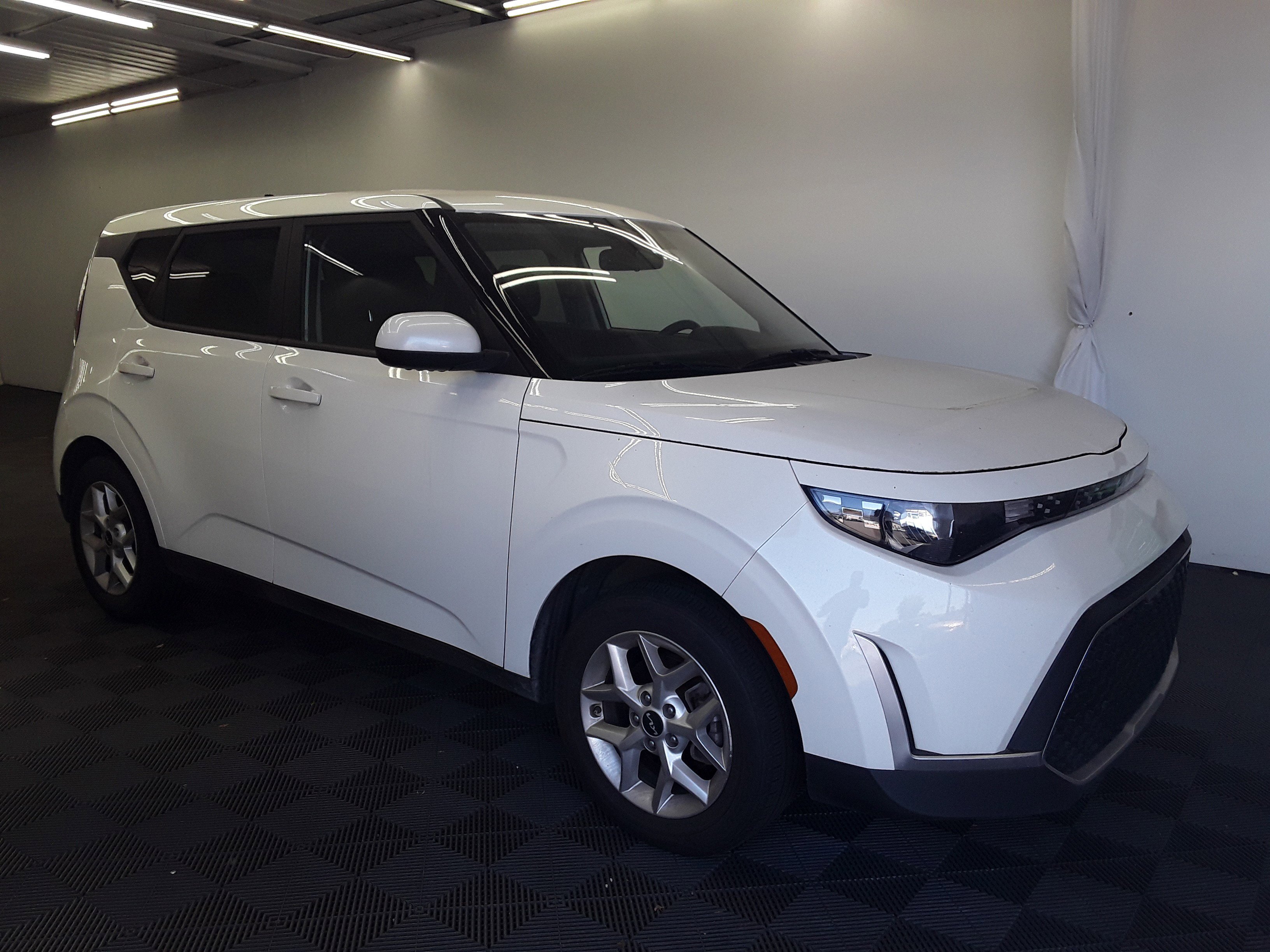 Used 2023 Kia Soul 