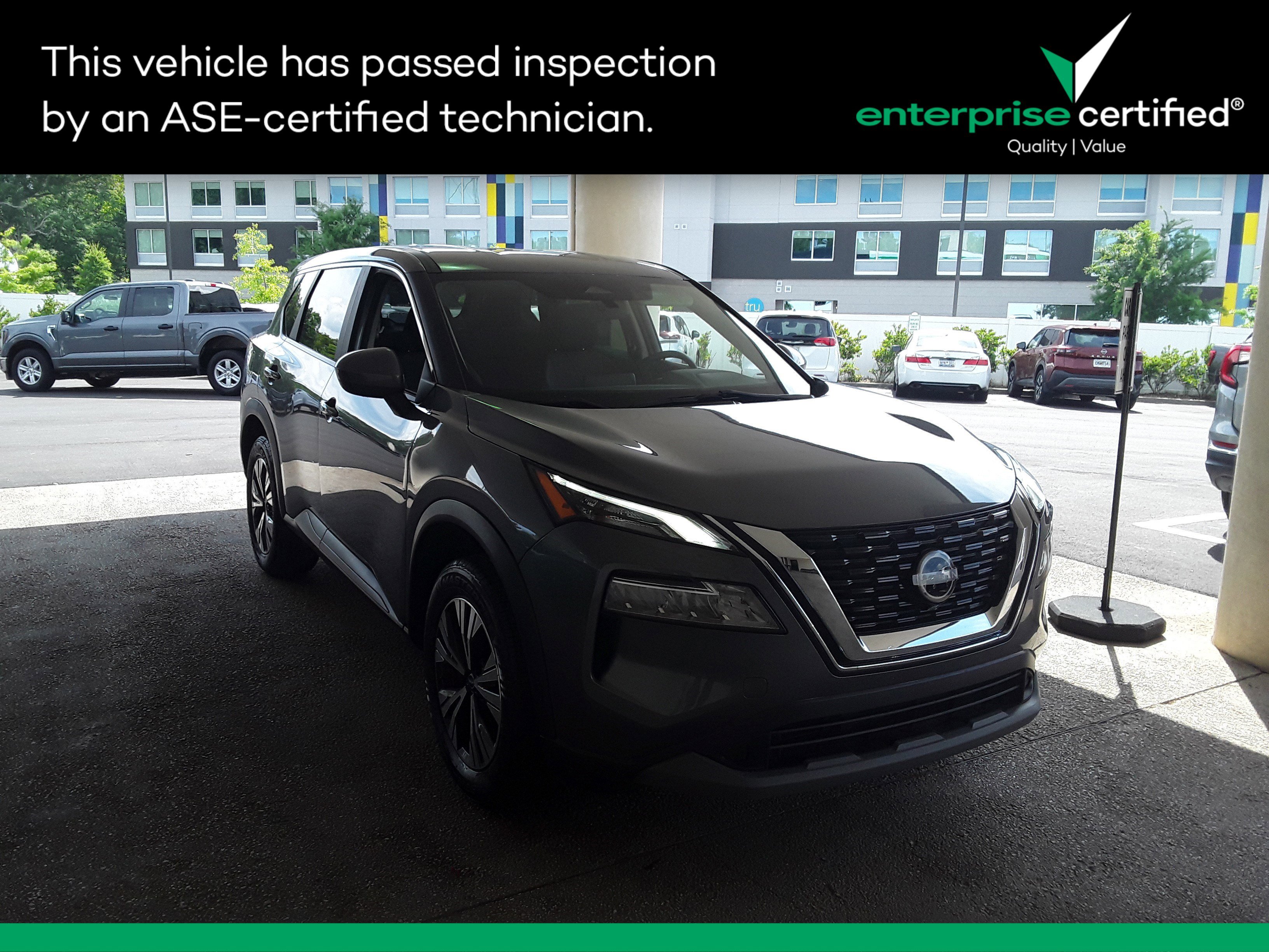 2023 Nissan Rogue SV FWD