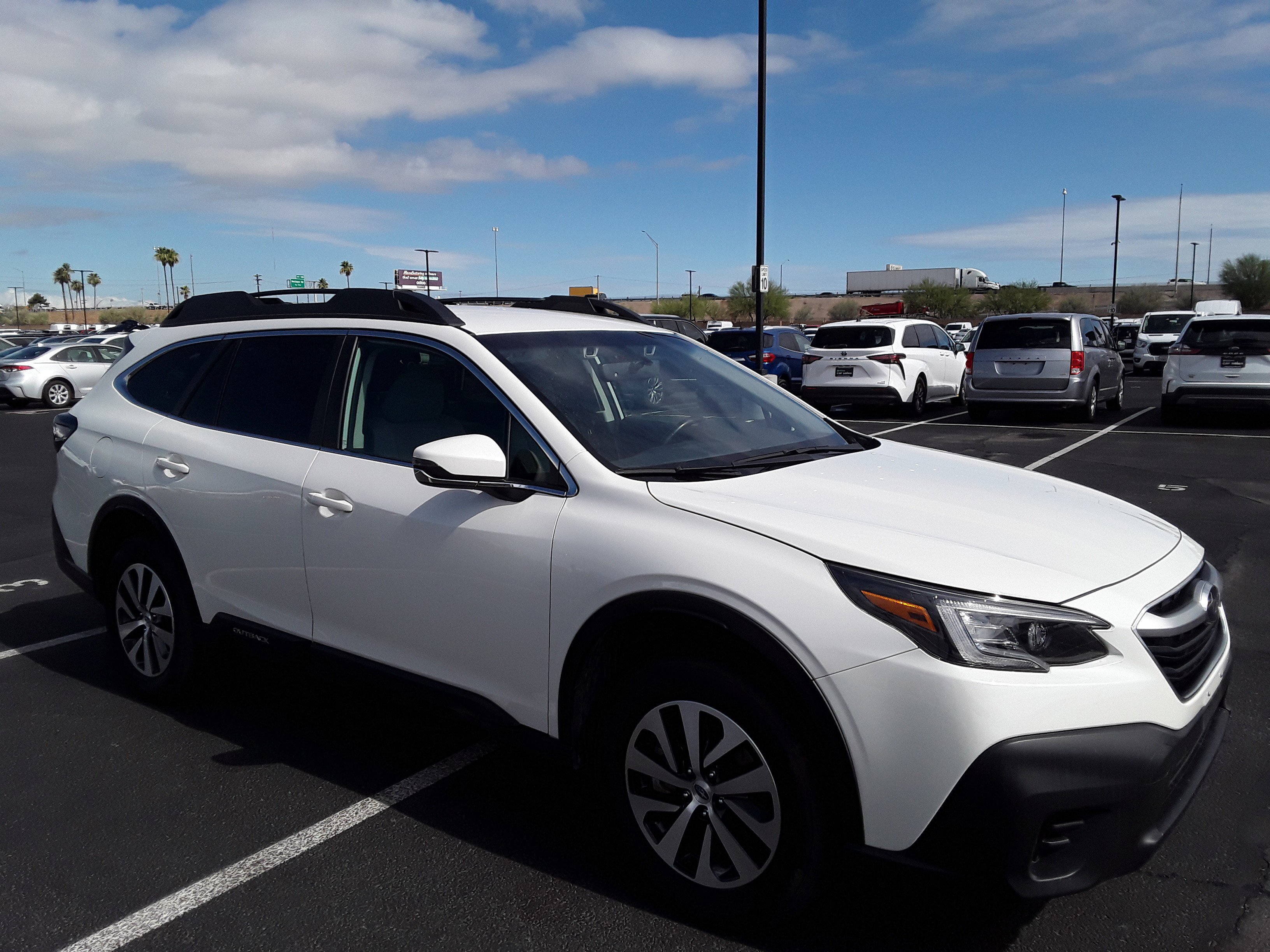 2022 Subaru Outback Premium CVT