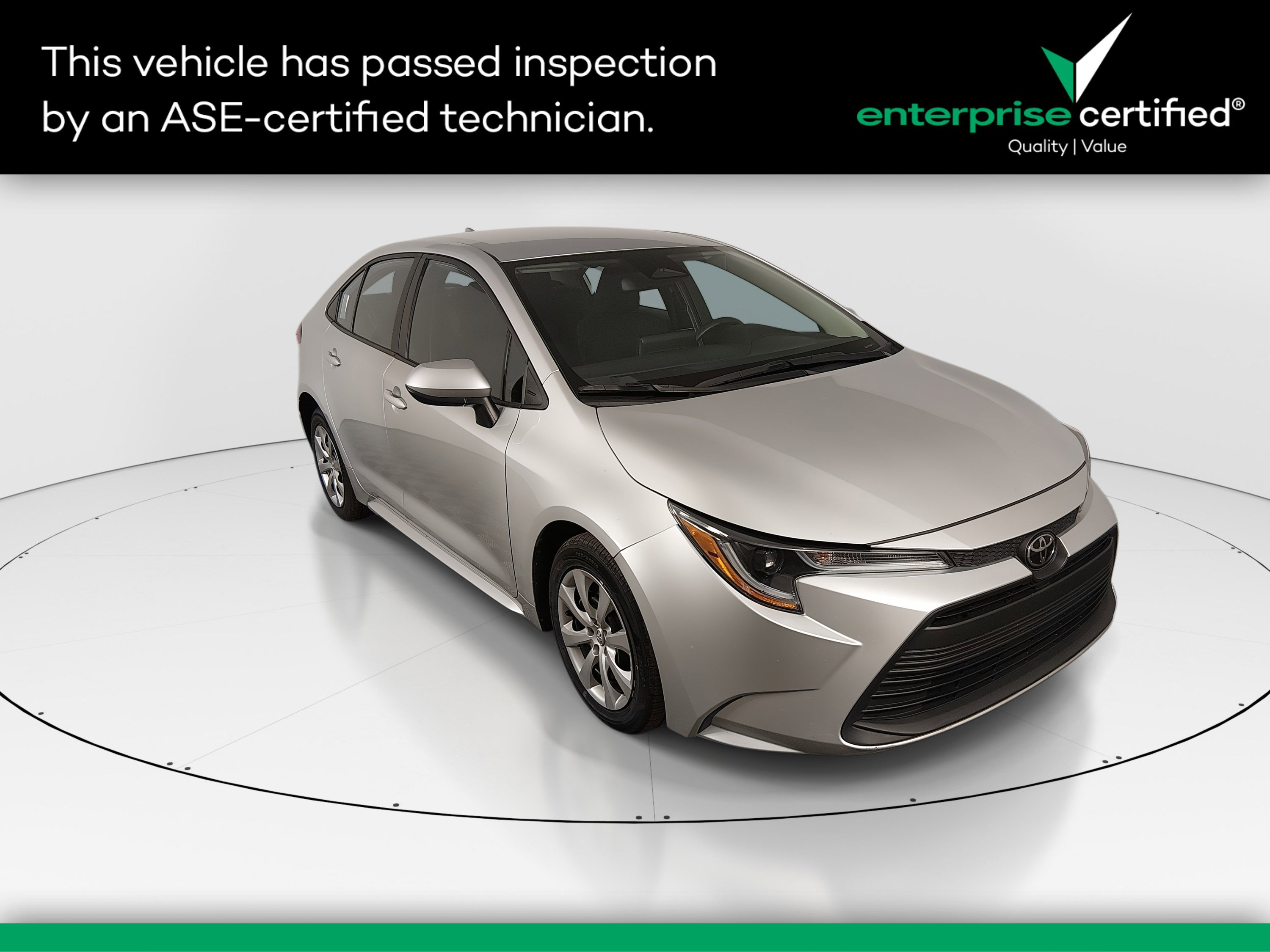 2023 Toyota Corolla LE's photo