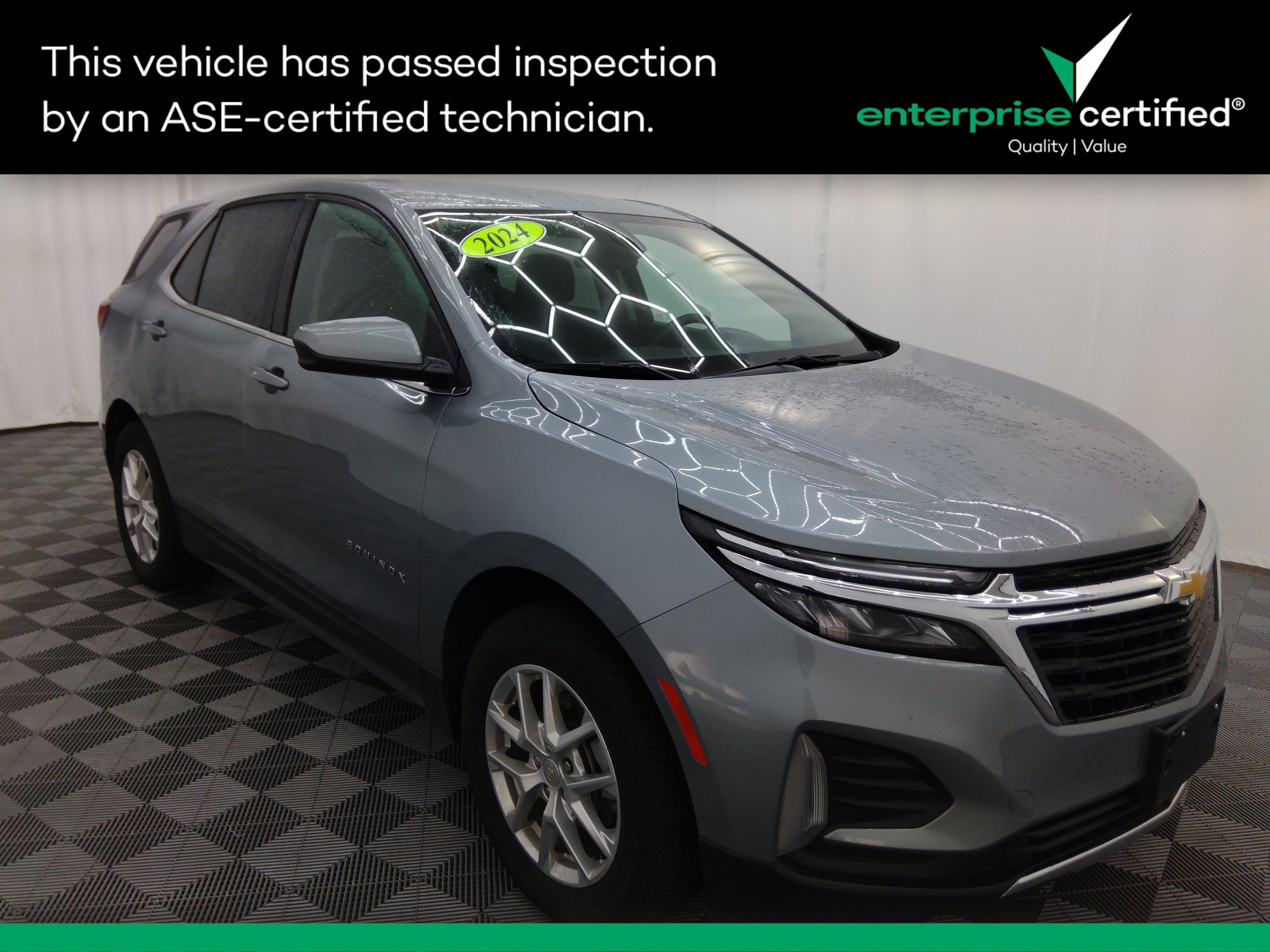2024 Chevrolet Equinox LT's photo