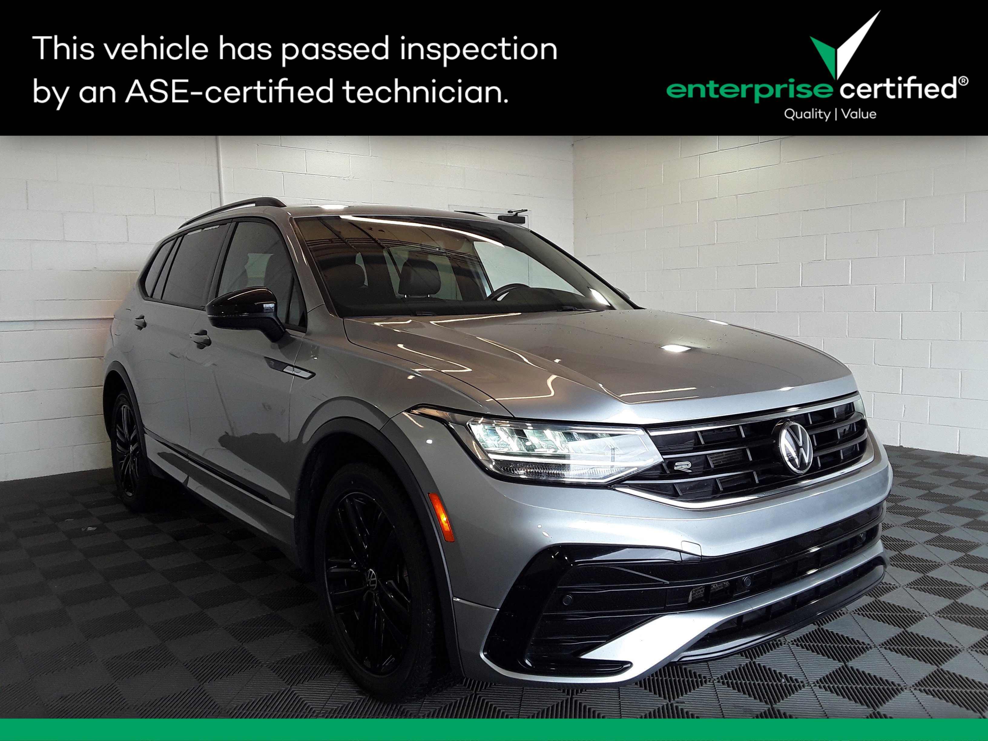 2022 Volkswagen Tiguan 2.0T SE R-Line Black FWD