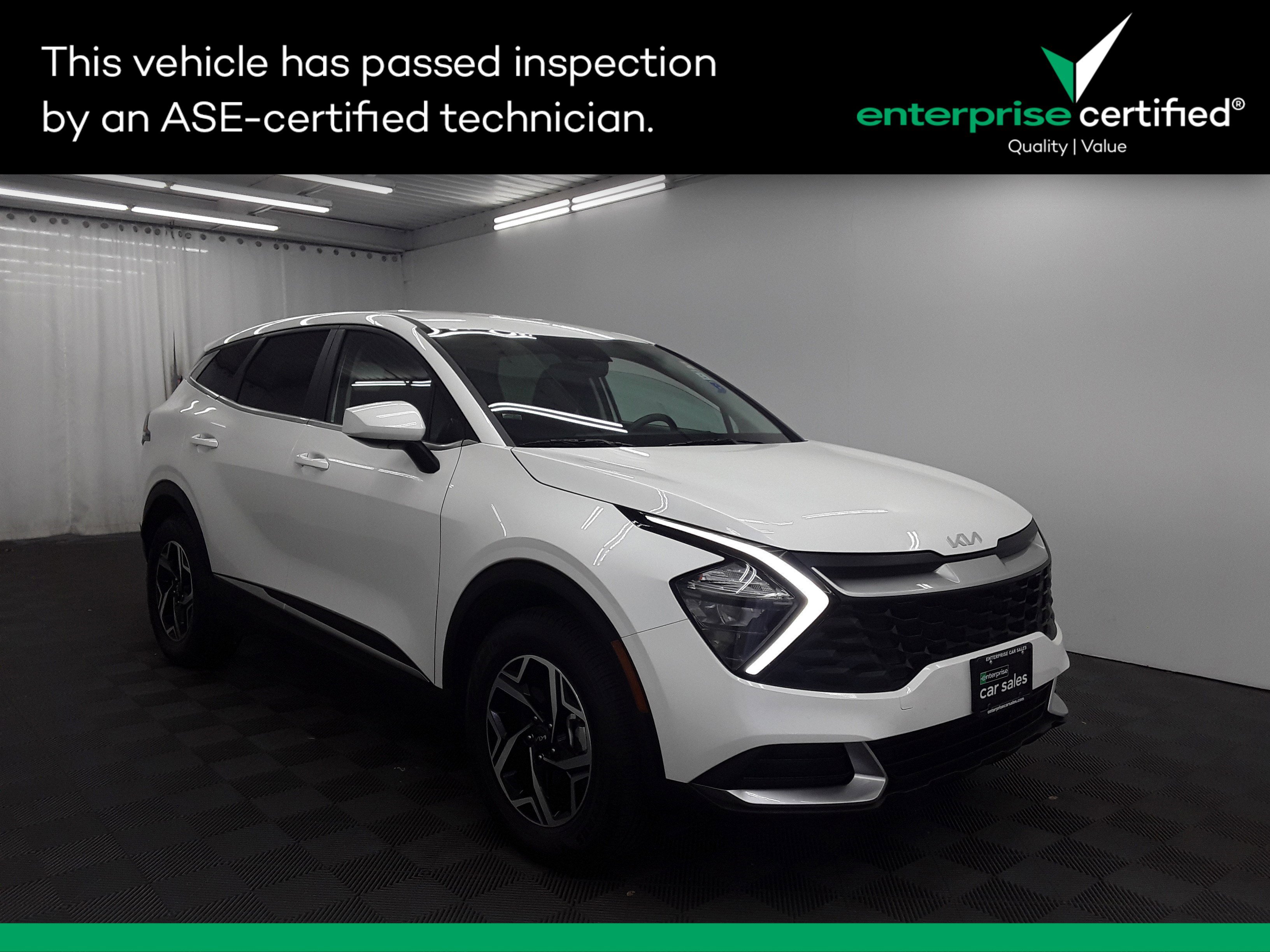 Used 2023 Kia Sportage LX AWD
