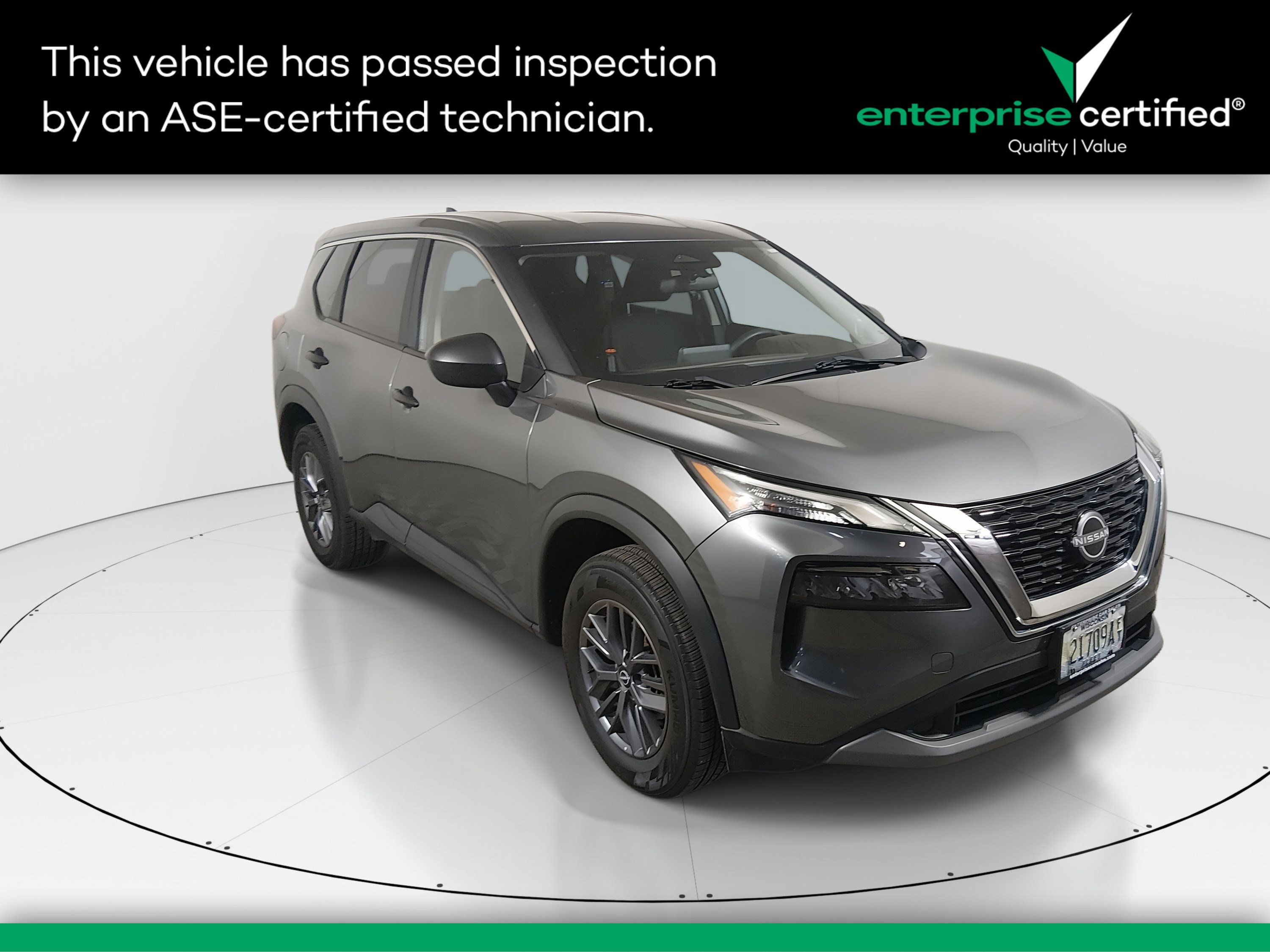 2023 Nissan Rogue S's photo