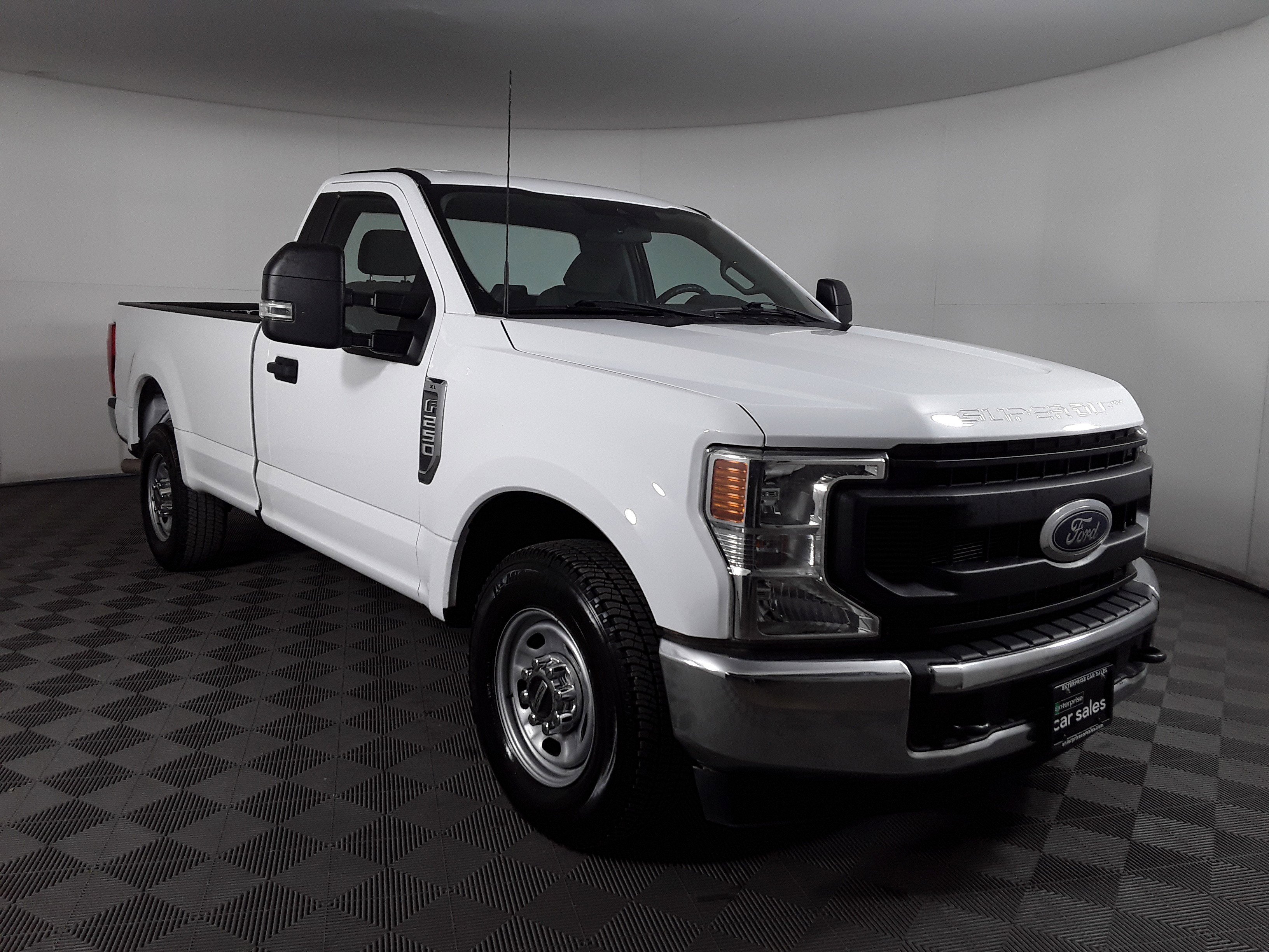 2022 Ford Super Duty F-250 SRW XL 2WD Reg Cab 8' Box