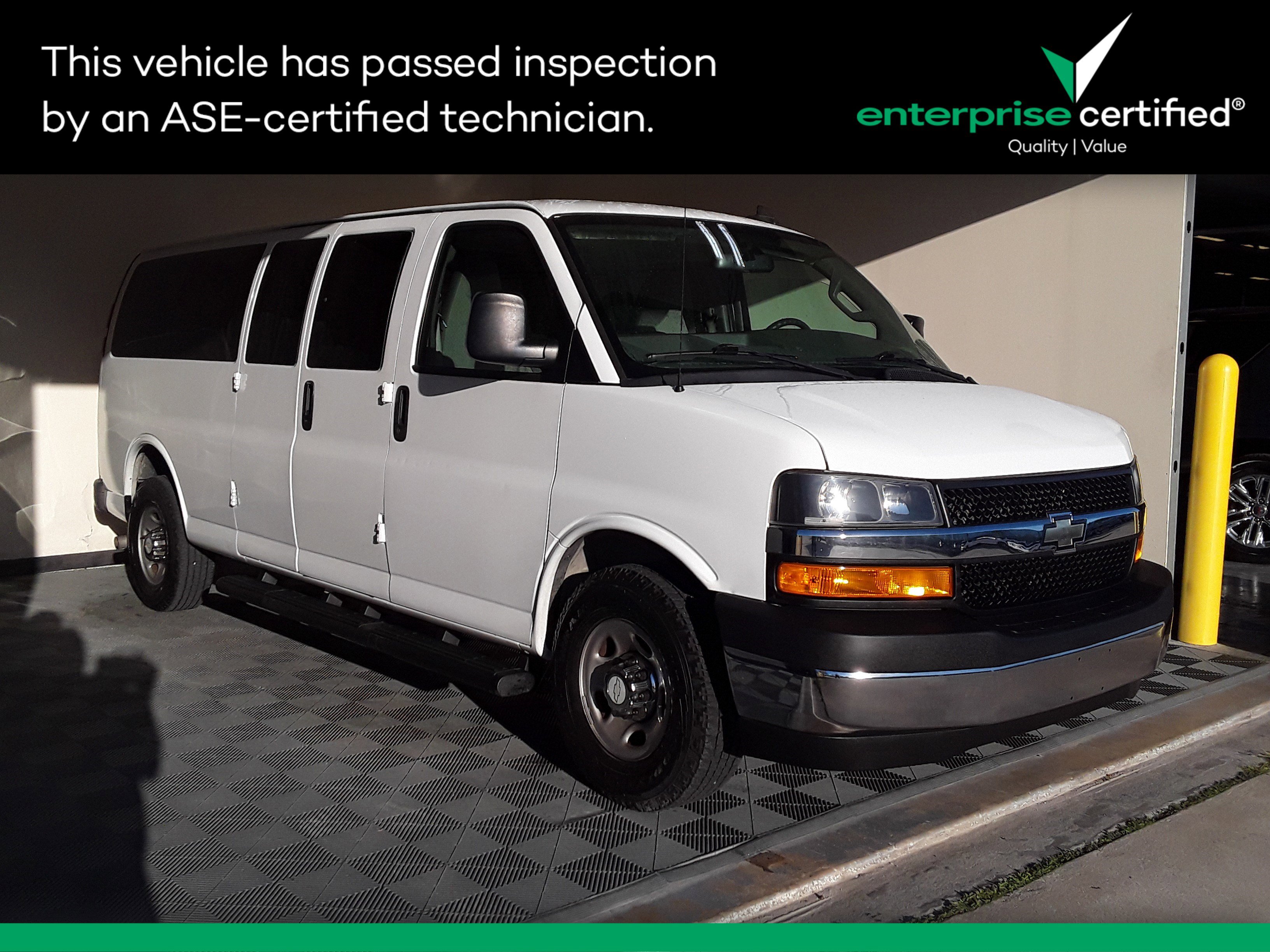 Used 2018 Chevrolet Express Passenger RWD 3500 155" LT