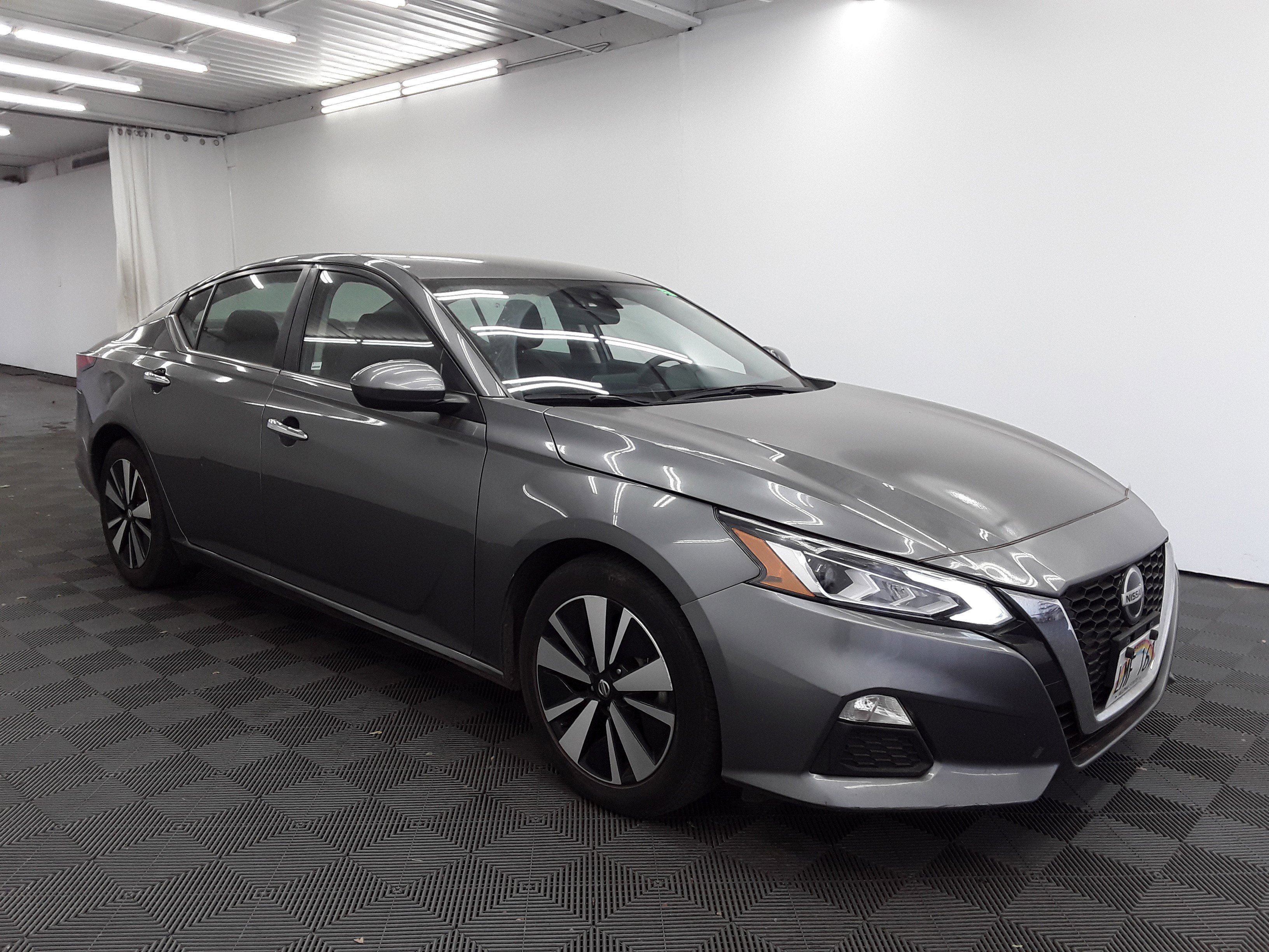 2022 Nissan Altima 2.5 SV Sedan